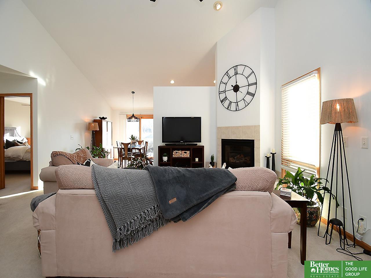 6517 S 167 Avenue, Omaha, Nebraska image 3