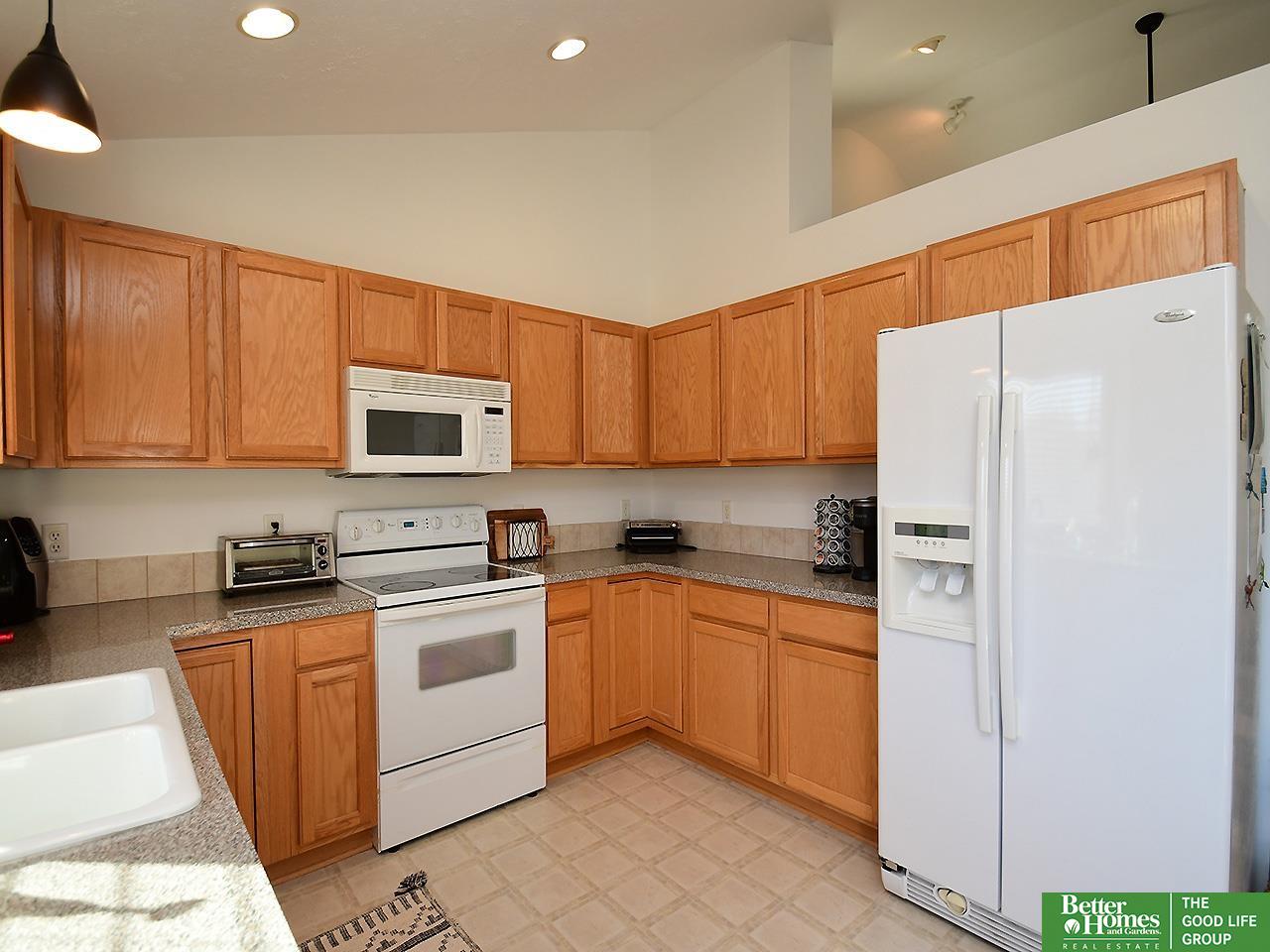 6517 S 167 Avenue, Omaha, Nebraska image 9