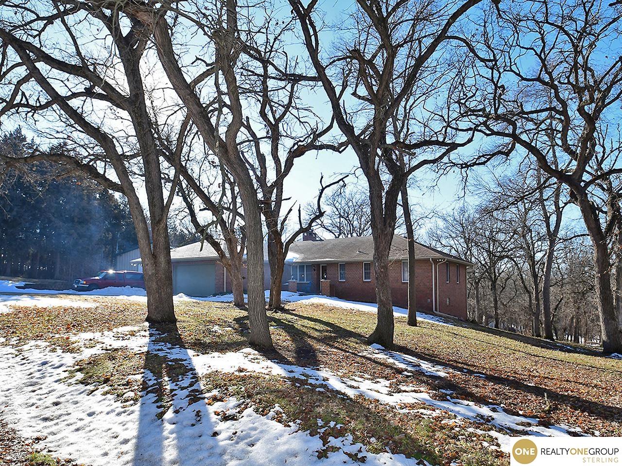 16007 Meadow Ridge Drive, Springfield, Nebraska image 2