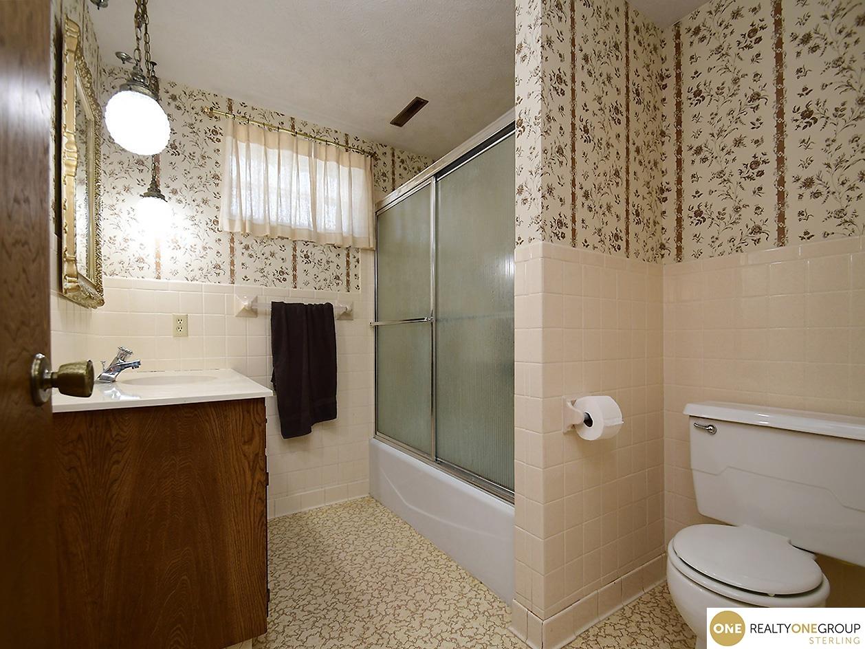 16007 Meadow Ridge Drive, Springfield, Nebraska image 31