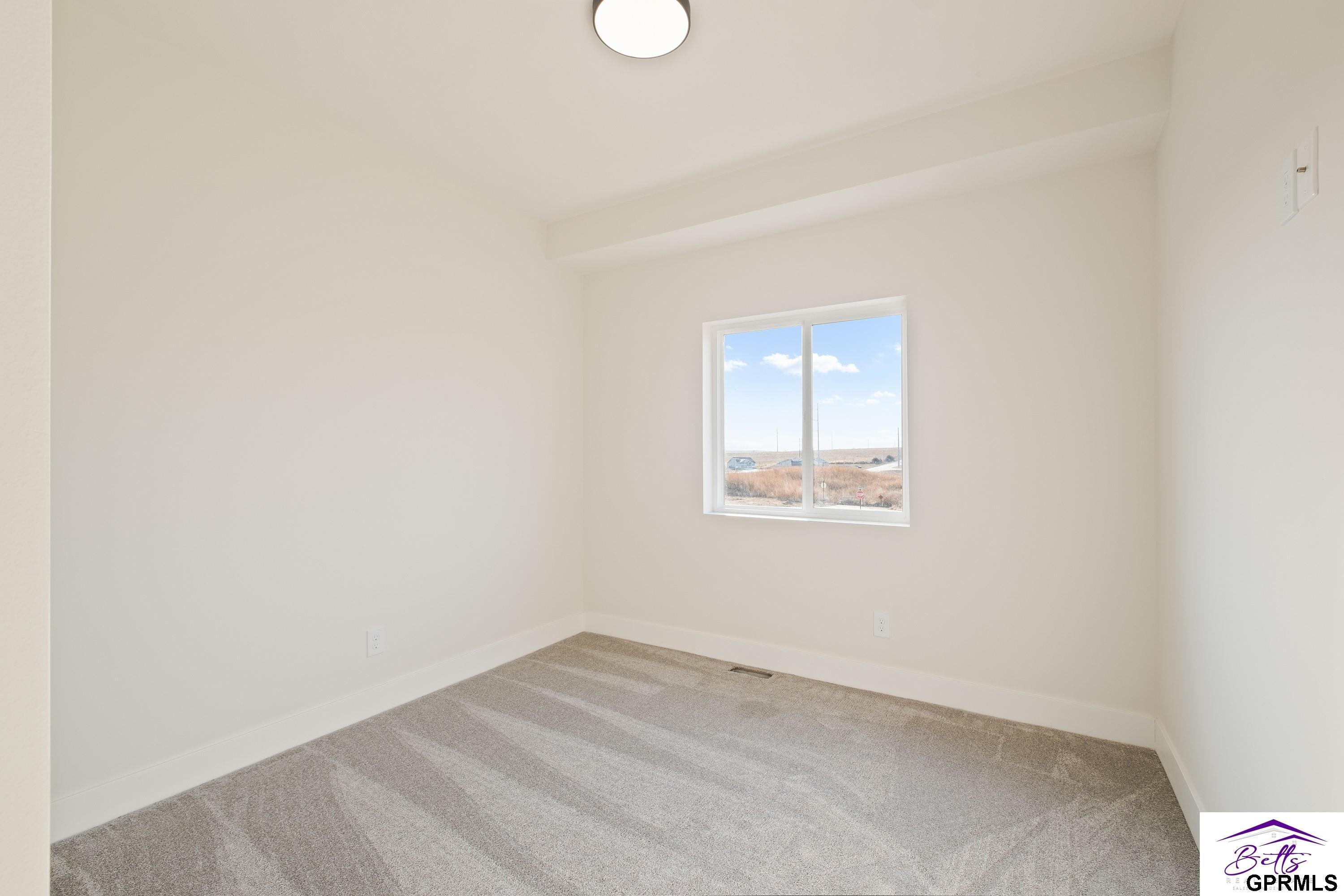 6044 Oakcrest Plaza #8, Omaha, Nebraska image 10