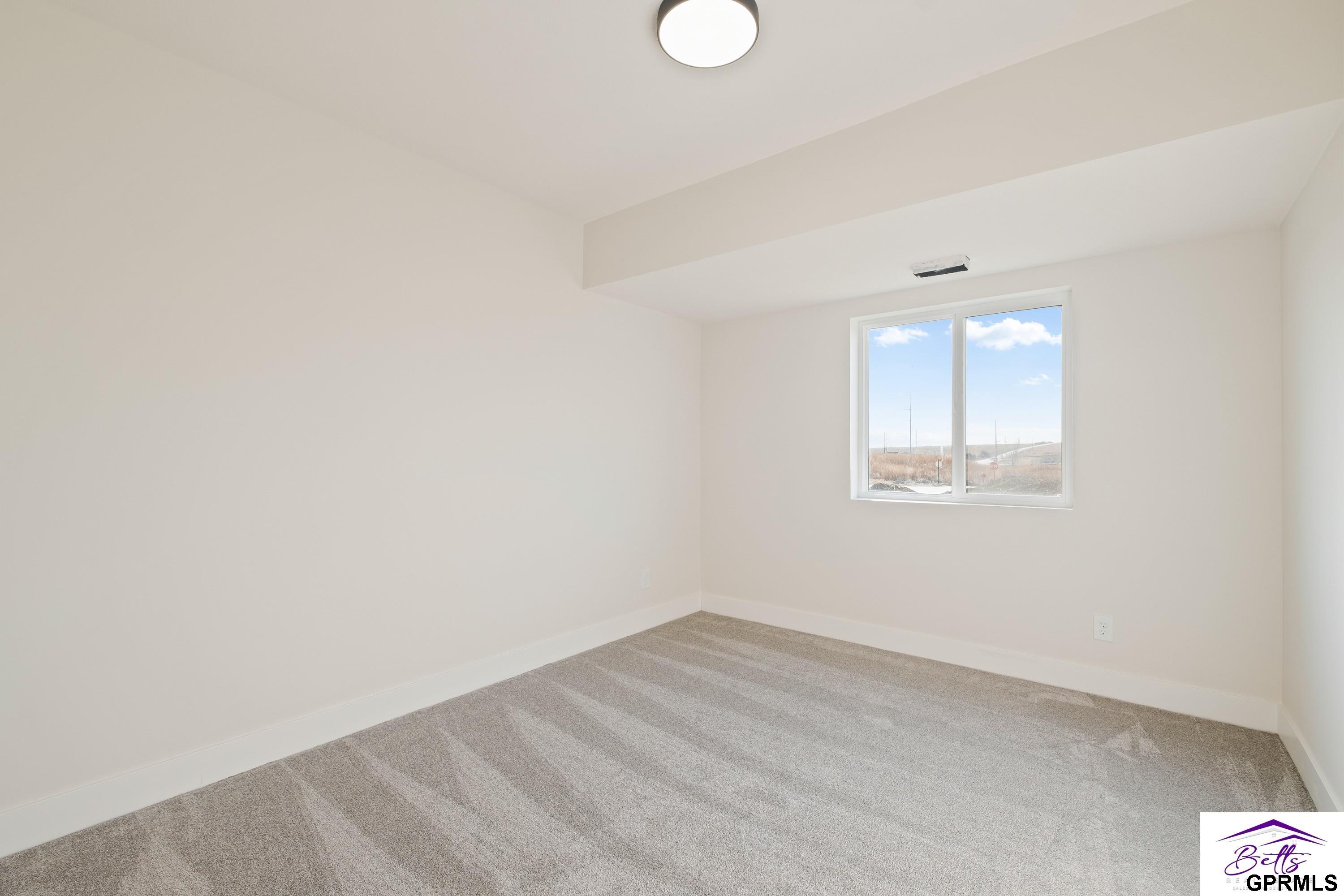 6044 Oakcrest Plaza #8, Omaha, Nebraska image 19