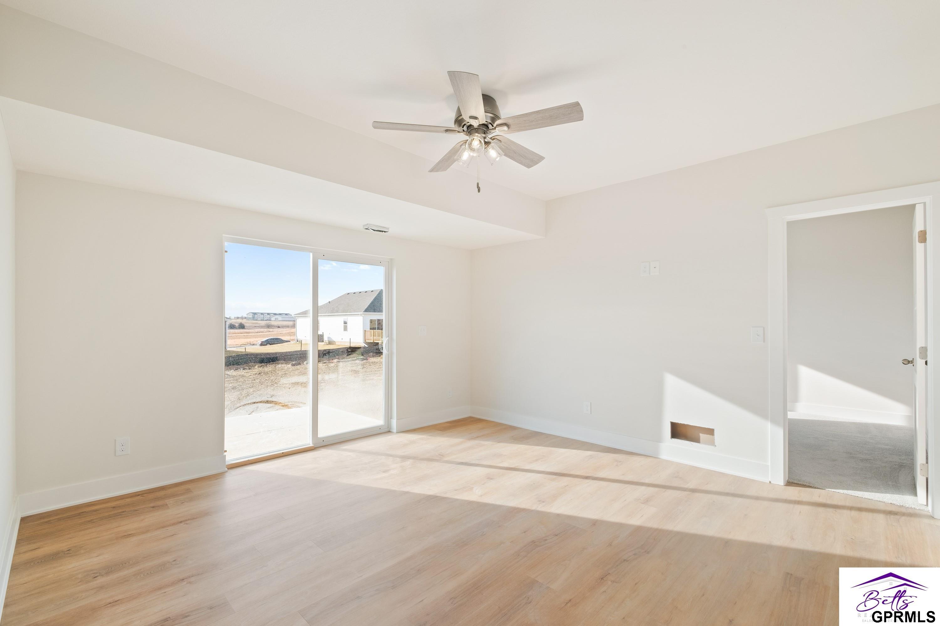 6044 Oakcrest Plaza #8, Omaha, Nebraska image 22