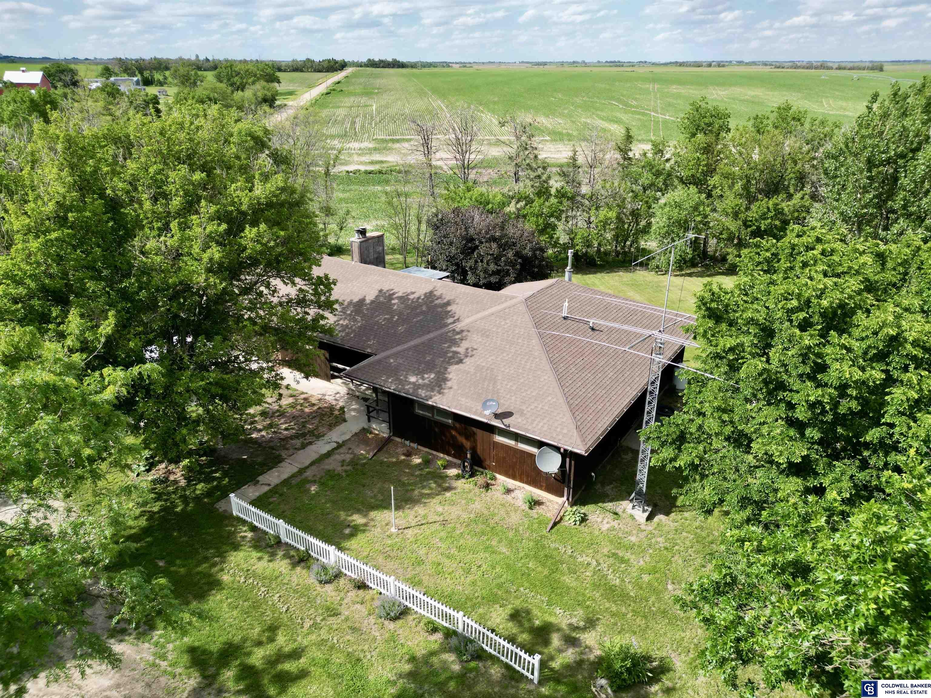 1007 Road G Road, York, Nebraska image 2