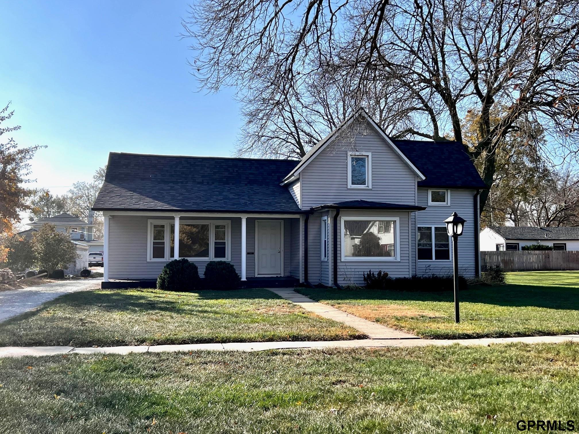 1025 I Street, Geneva, Nebraska image 1