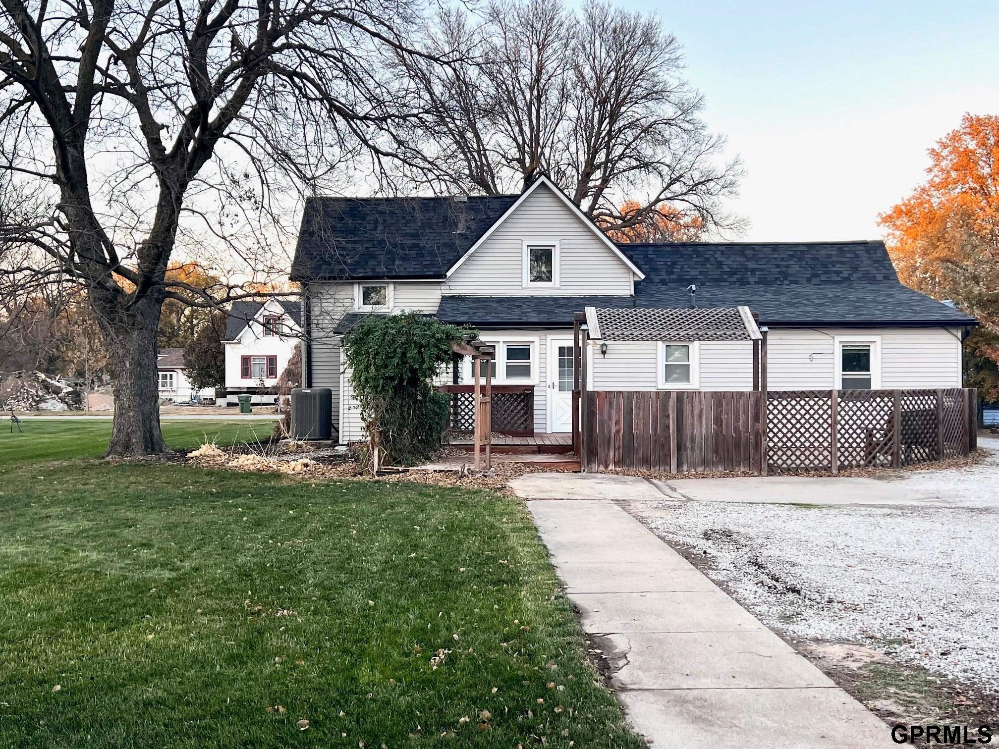 1025 I Street, Geneva, Nebraska image 32