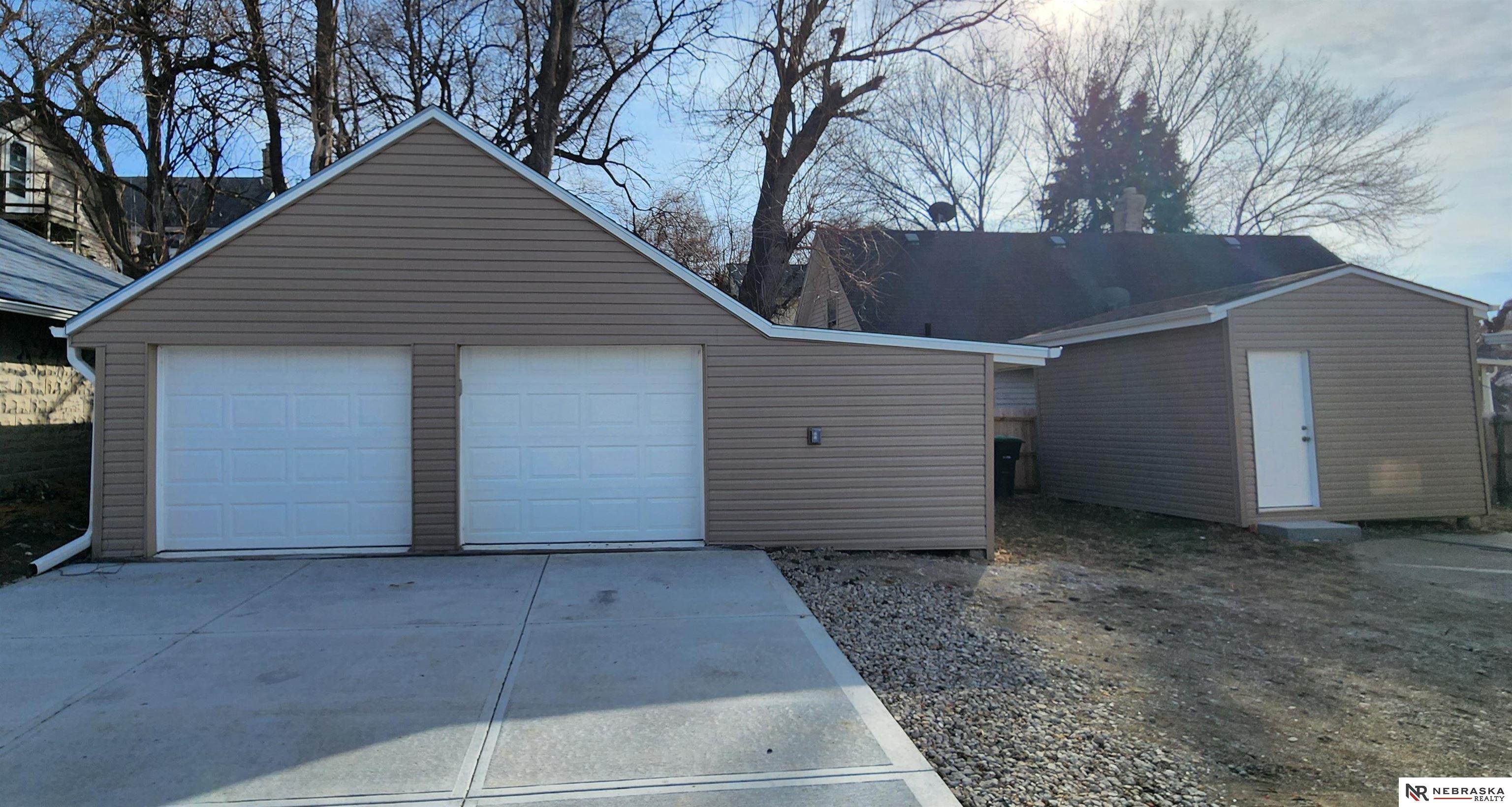 22041 Elderberry Road, Glenwood, Iowa image 4