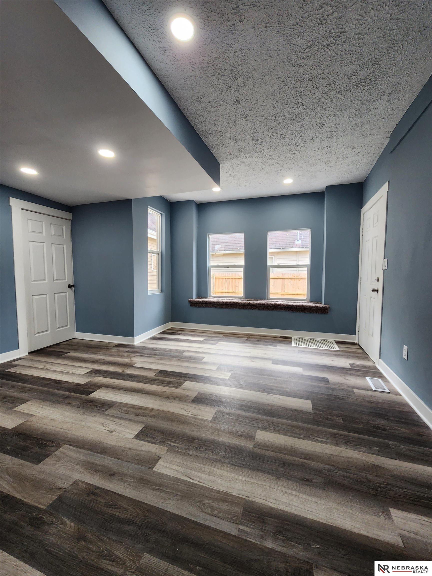 22041 Elderberry Road, Glenwood, Iowa image 6