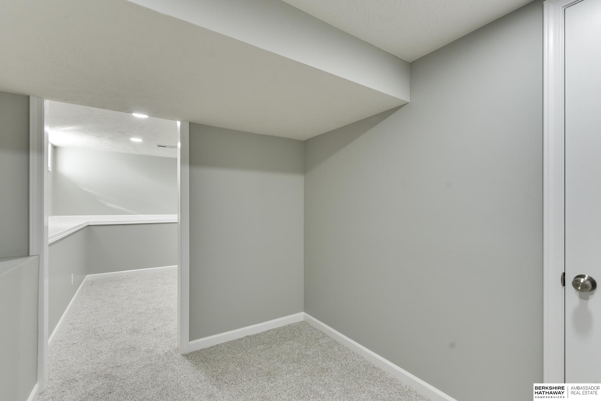3410 10th Avenue, Council Bluffs, Iowa image 43