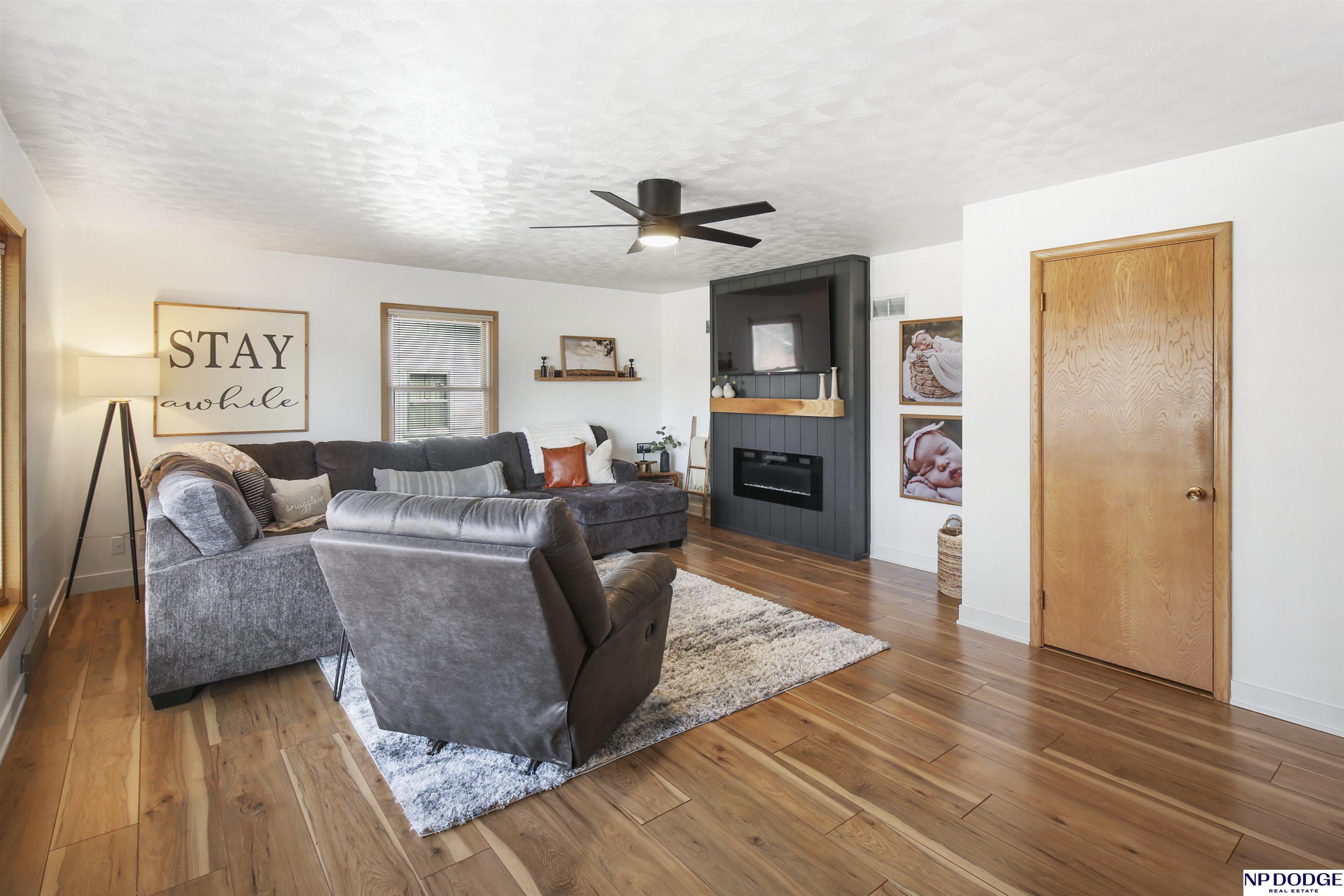 332 N Linden Street, Dodge, Nebraska image 18
