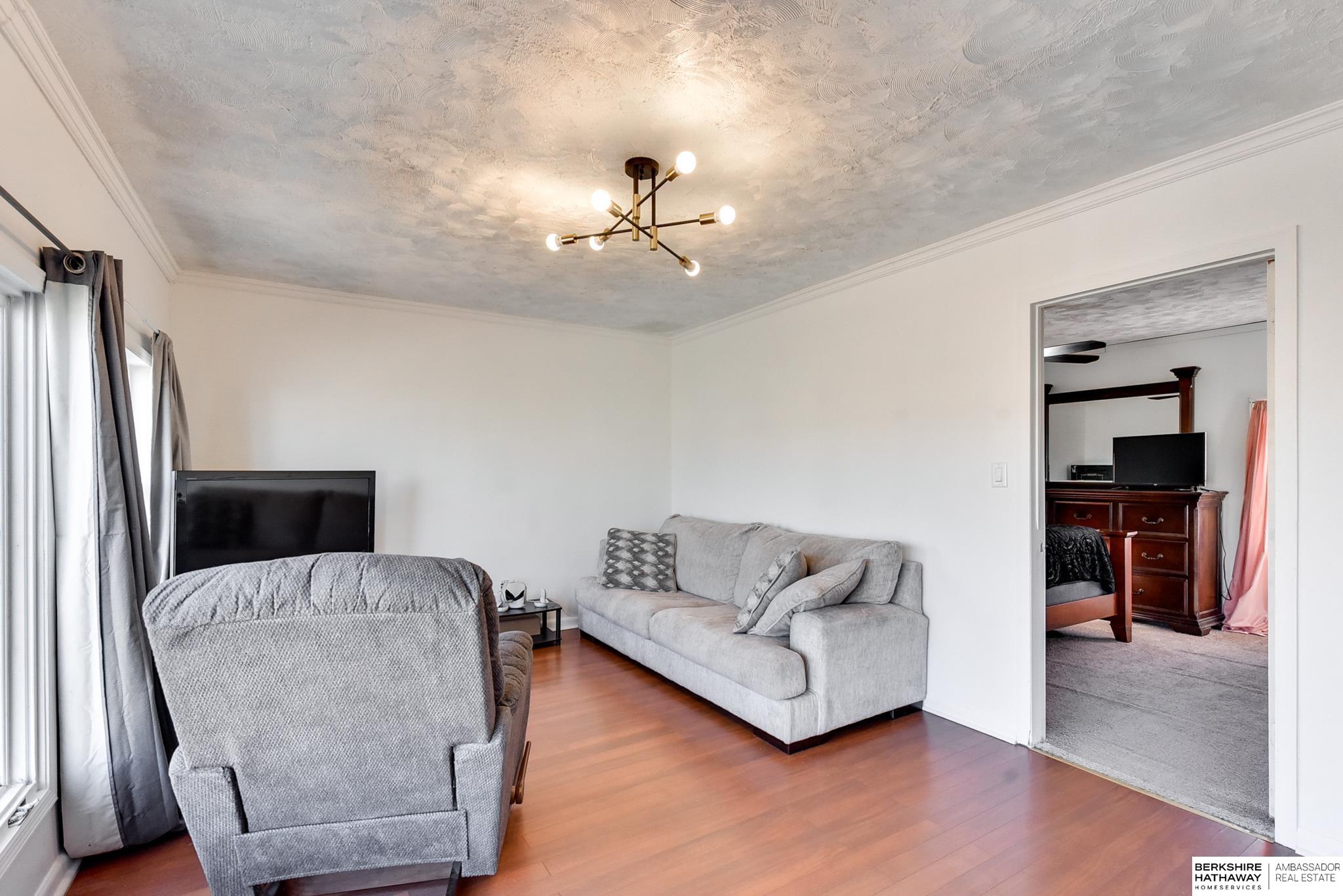 305 Moravia Avenue The Agency Real Estate Group