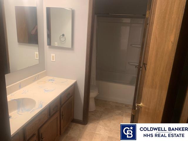 843 S Country Club Drive, York, Nebraska image 6