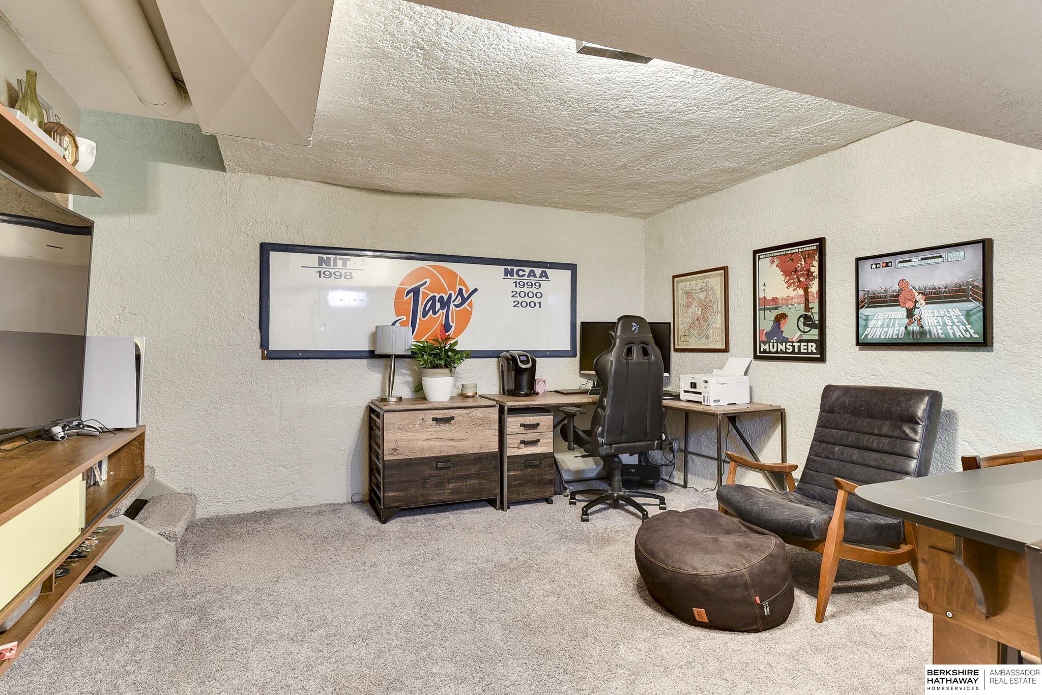 5017 Underwood Avenue #8, Omaha, Nebraska image 32