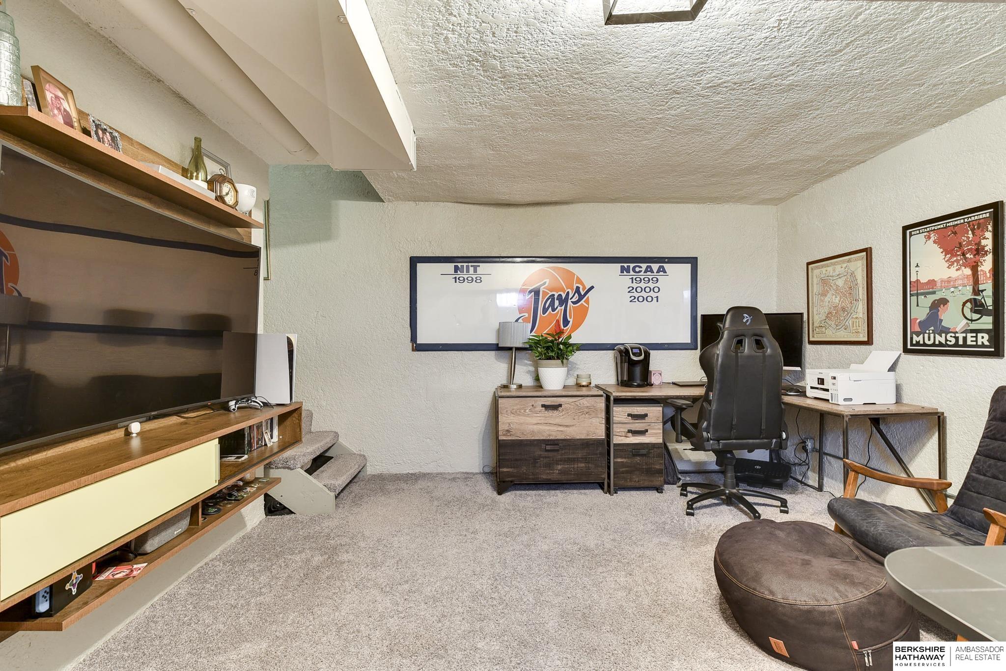 5017 Underwood Avenue #8, Omaha, Nebraska image 33