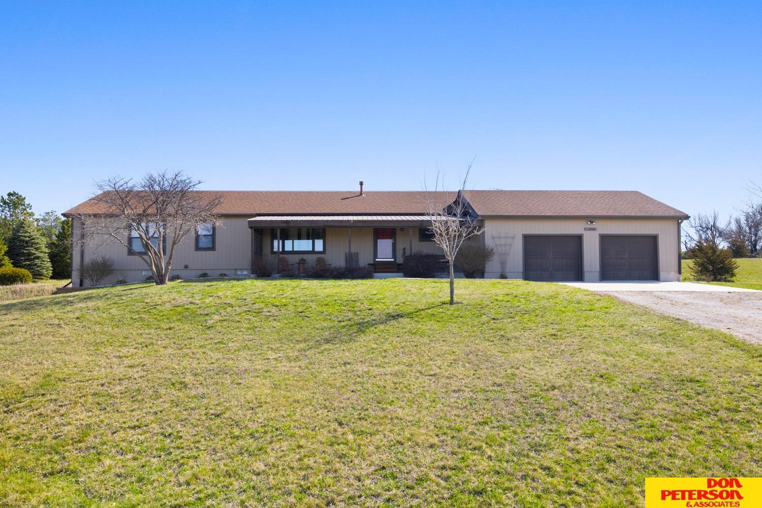 2766 County Rd 16, Cedar Bluffs, Nebraska image 1