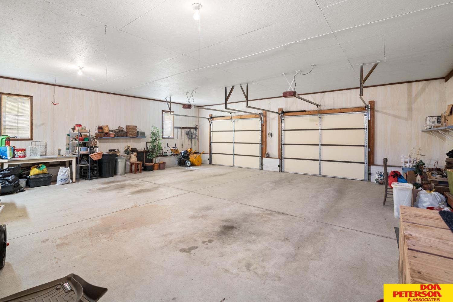 2766 County Rd 16, Cedar Bluffs, Nebraska image 32