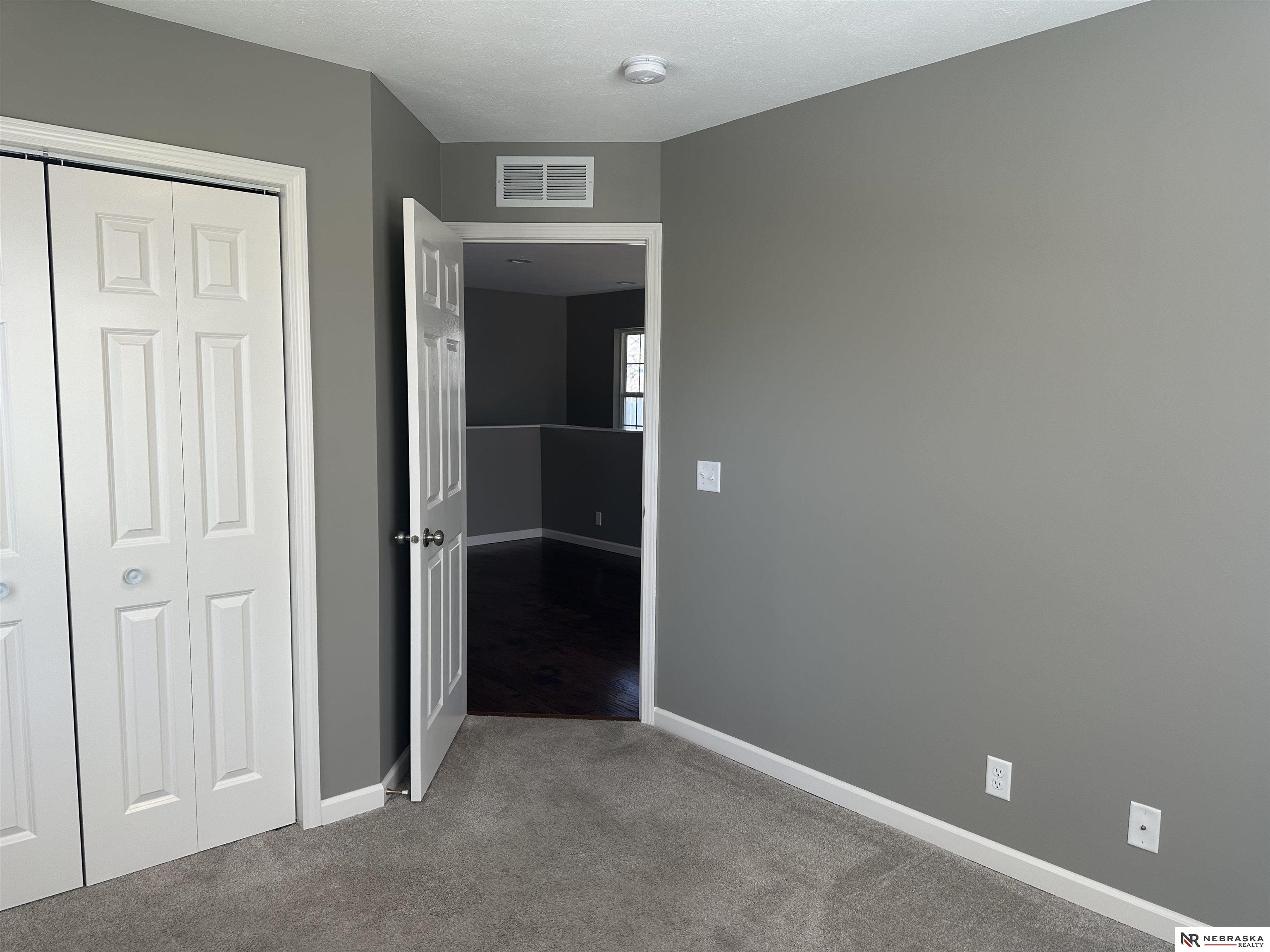 7926 Oakwood Street, Ralston, Nebraska image 9