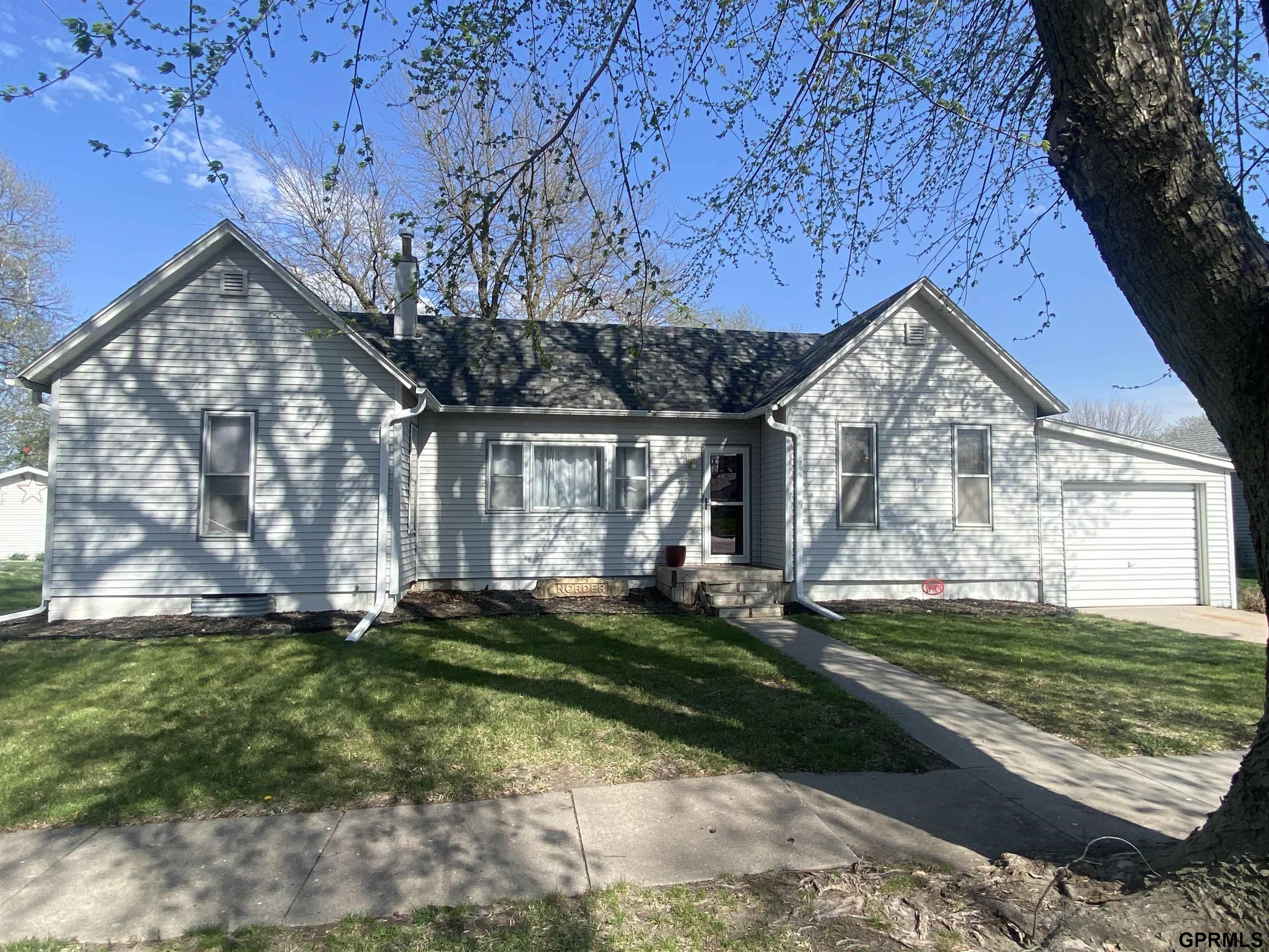308 S Fillmore Street, Bruning, Nebraska image 1