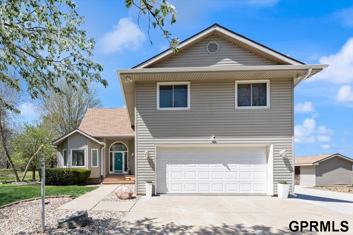 21588 Mcpherson Avenue, Council Bluffs, Iowa image 1
