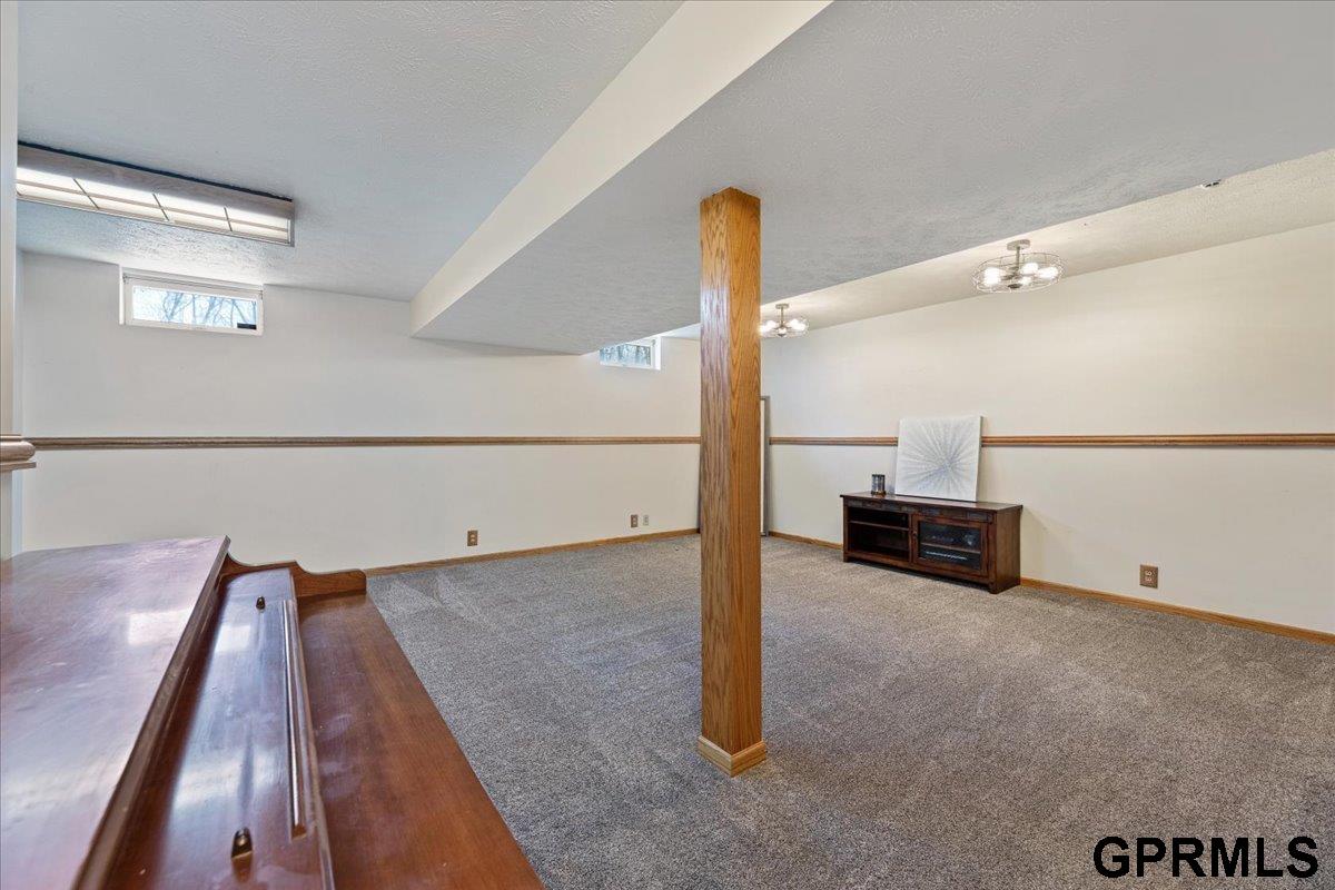 21588 Mcpherson Avenue, Council Bluffs, Iowa image 41