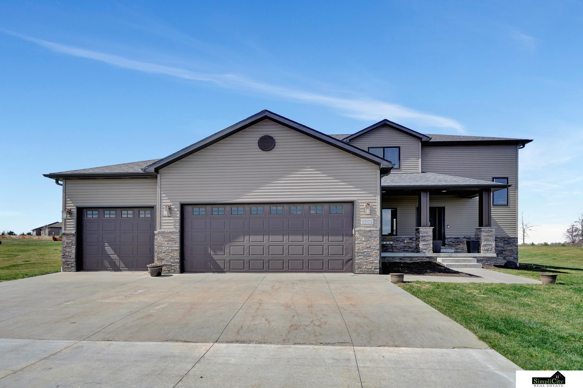 1381 Percheron Drive, Eagle, Nebraska image 3