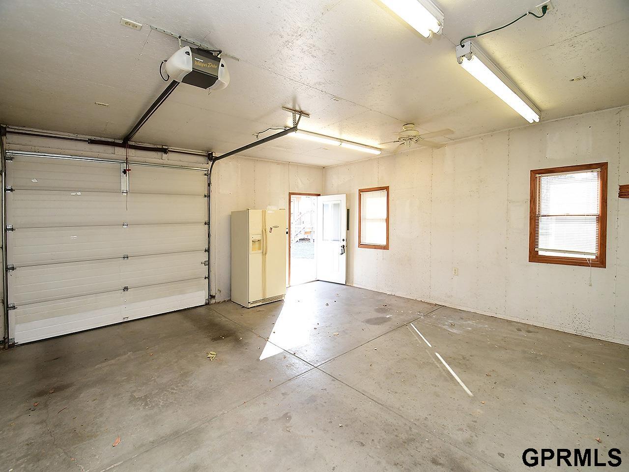 104 Essex Avenue, Council Bluffs, Iowa image 33
