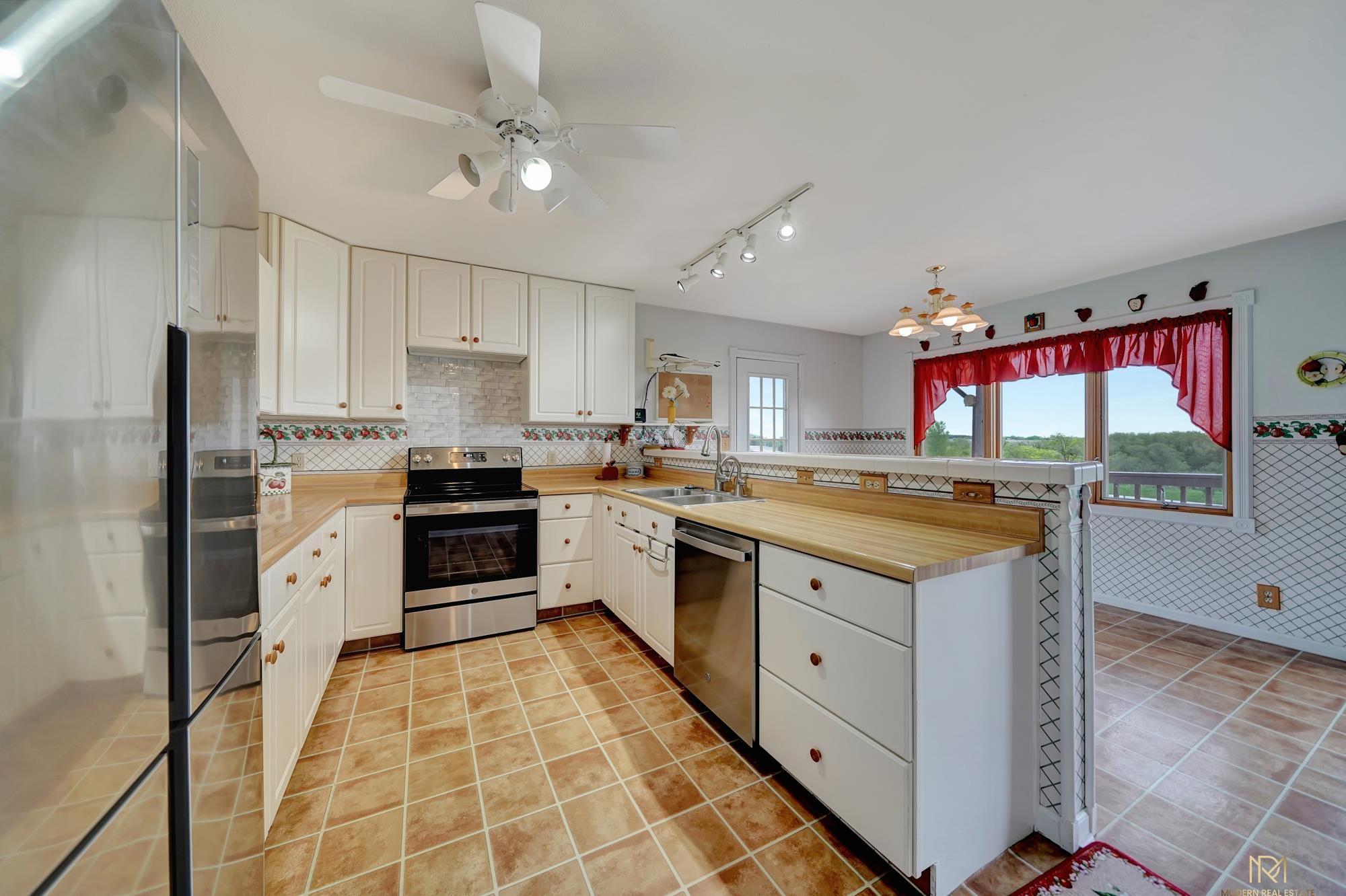 9907 S 176 Street, Bennet, Nebraska image 21