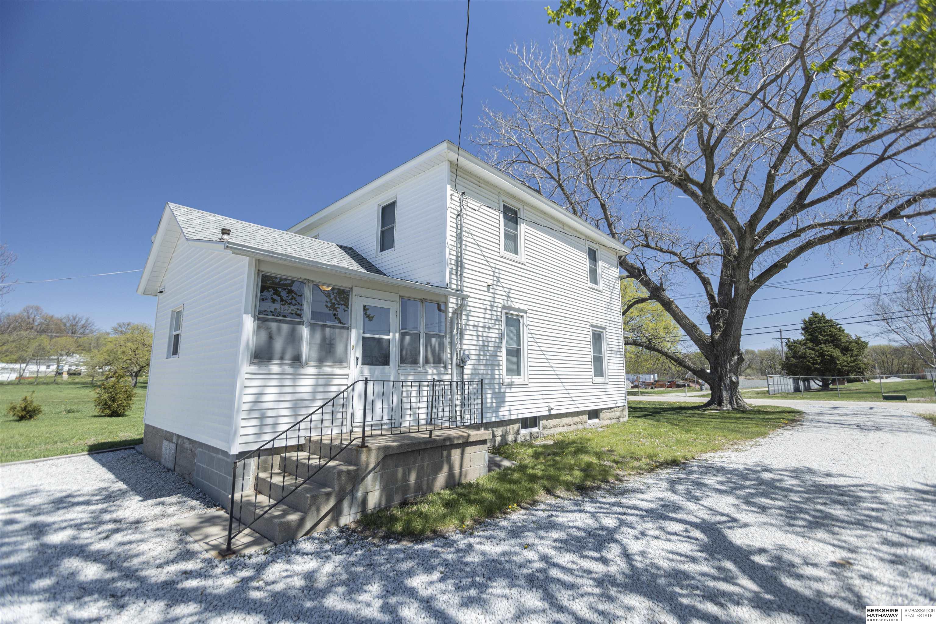 1015 S Columbia Avenue, Seward, Nebraska image 2