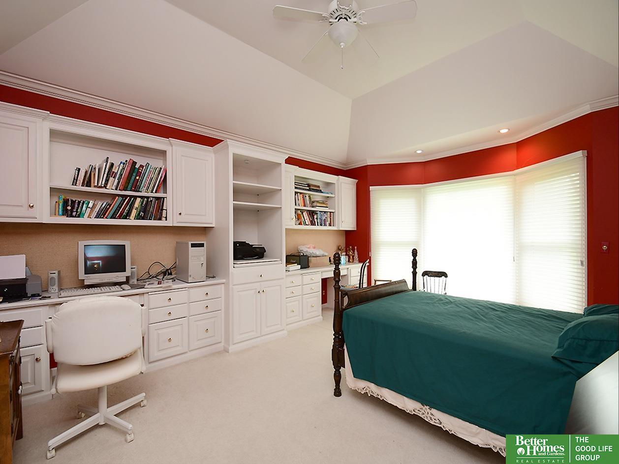 9741 Nottingham Drive, Omaha, Nebraska image 22