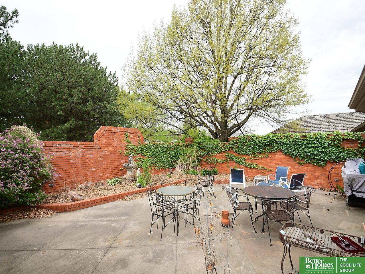 9741 Nottingham Drive, Omaha, Nebraska image 25