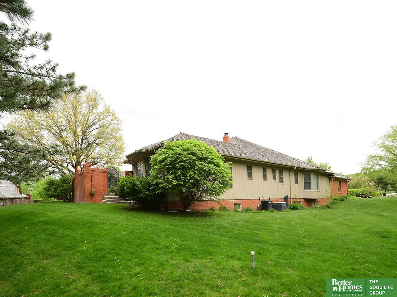9741 Nottingham Drive, Omaha, Nebraska image 27