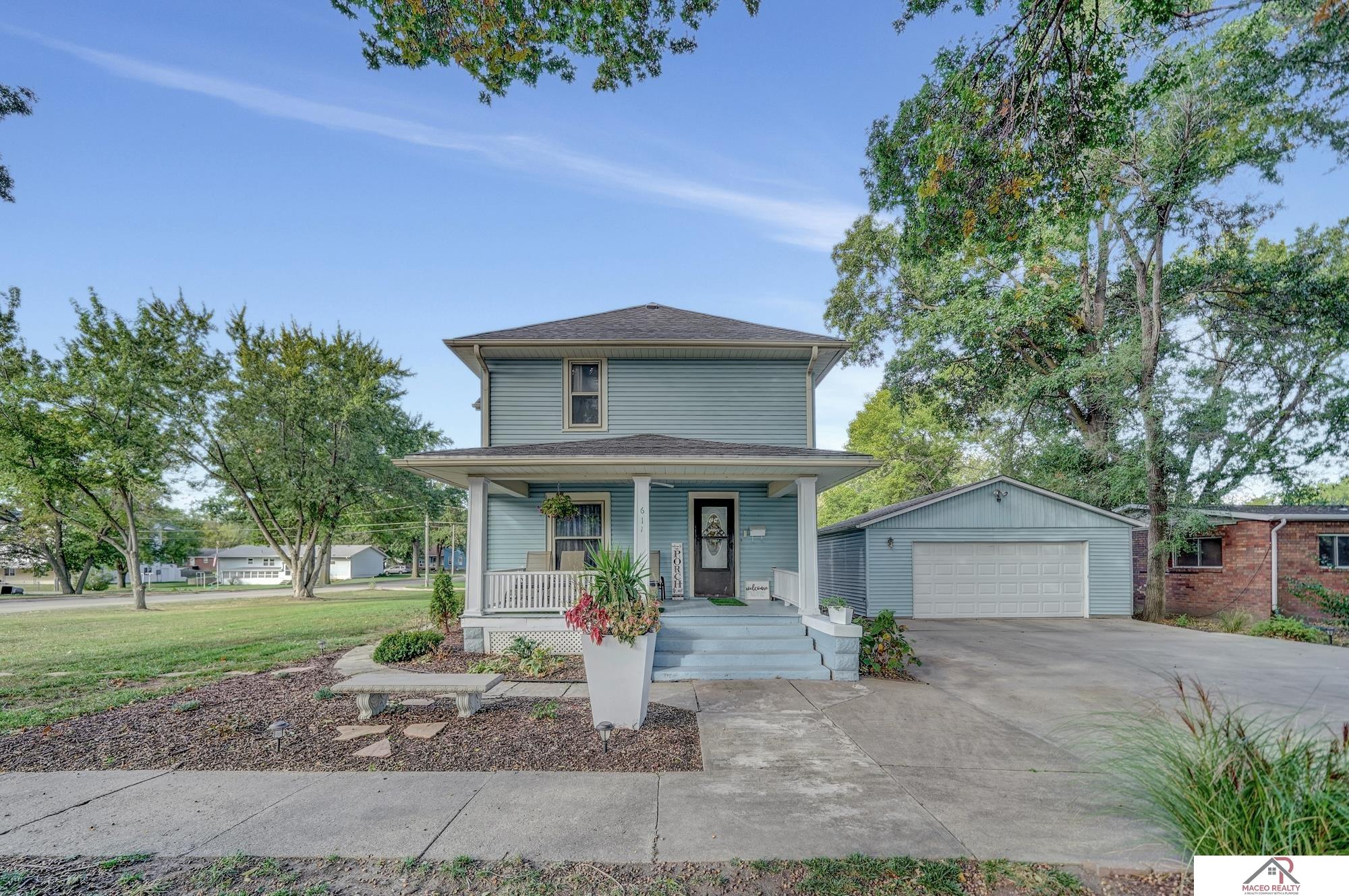 611 Juniper Ave Avenue, Crete, Nebraska image 1