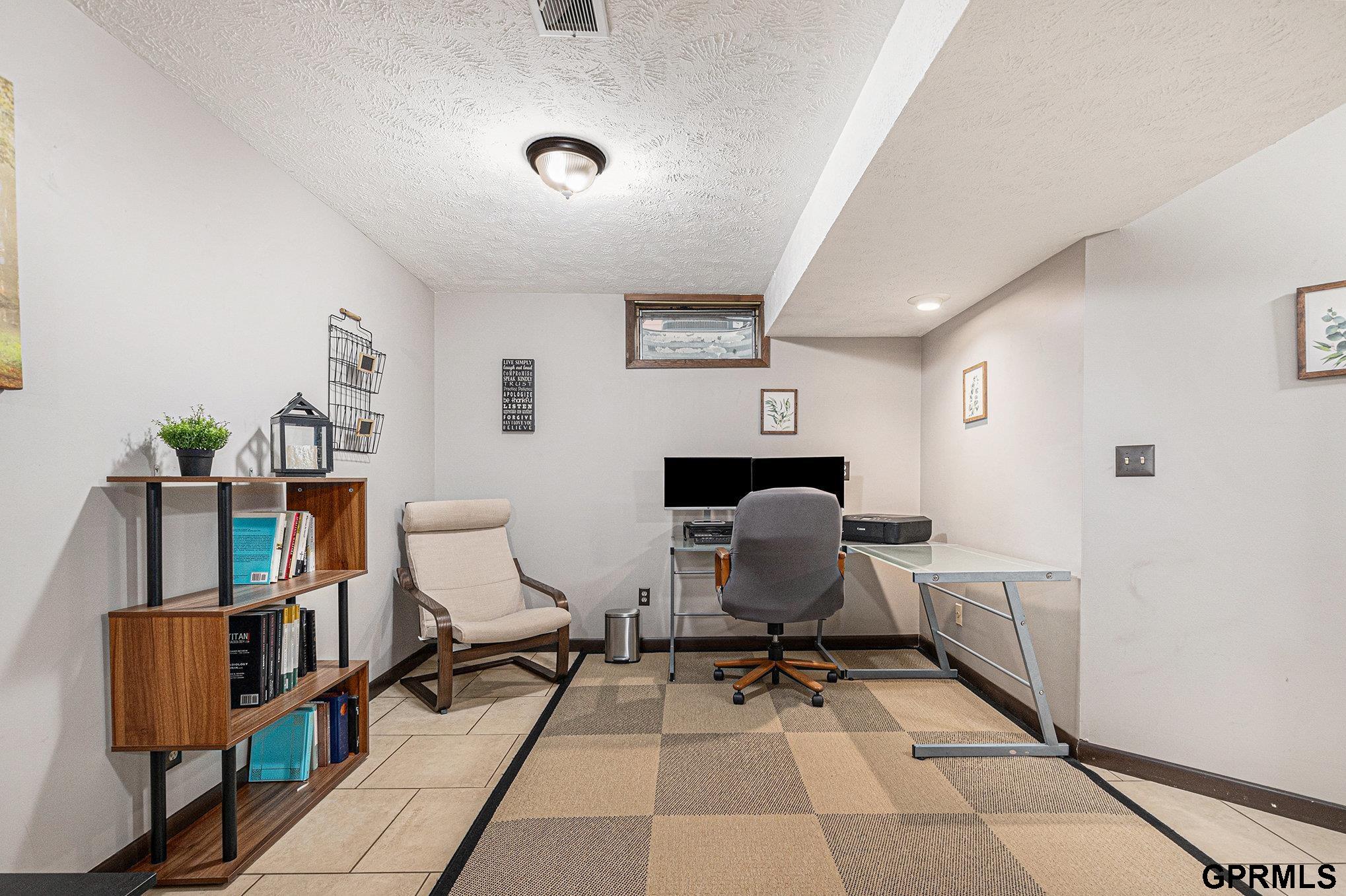 5040 S 81 Street, Ralston, Nebraska image 23