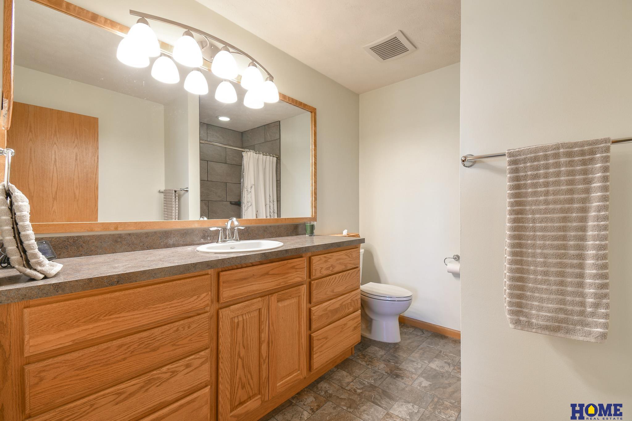 14231 Cavalier Court, Waverly, Nebraska image 23