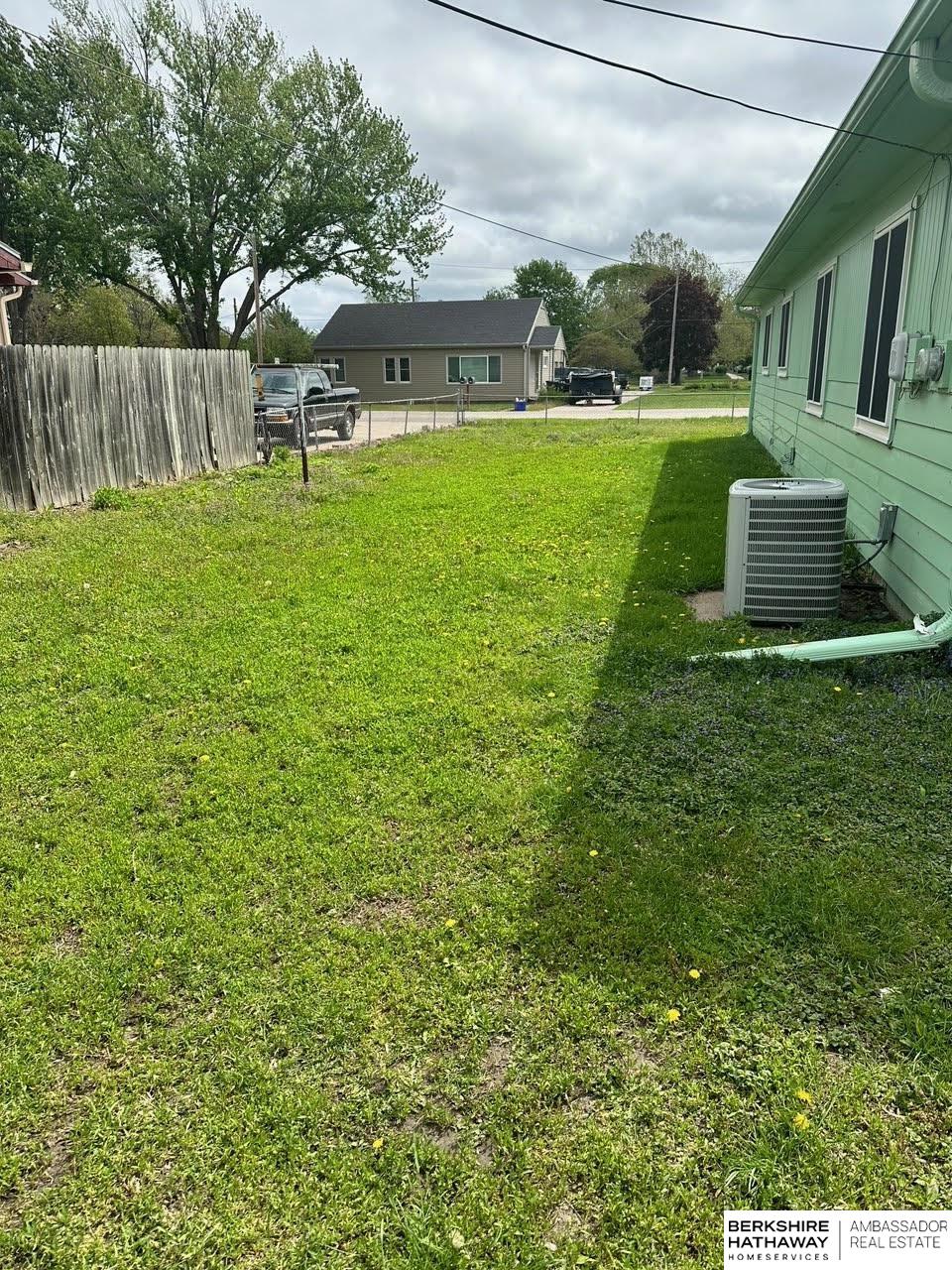 710 Q Avenue, Carter Lake, Iowa image 13