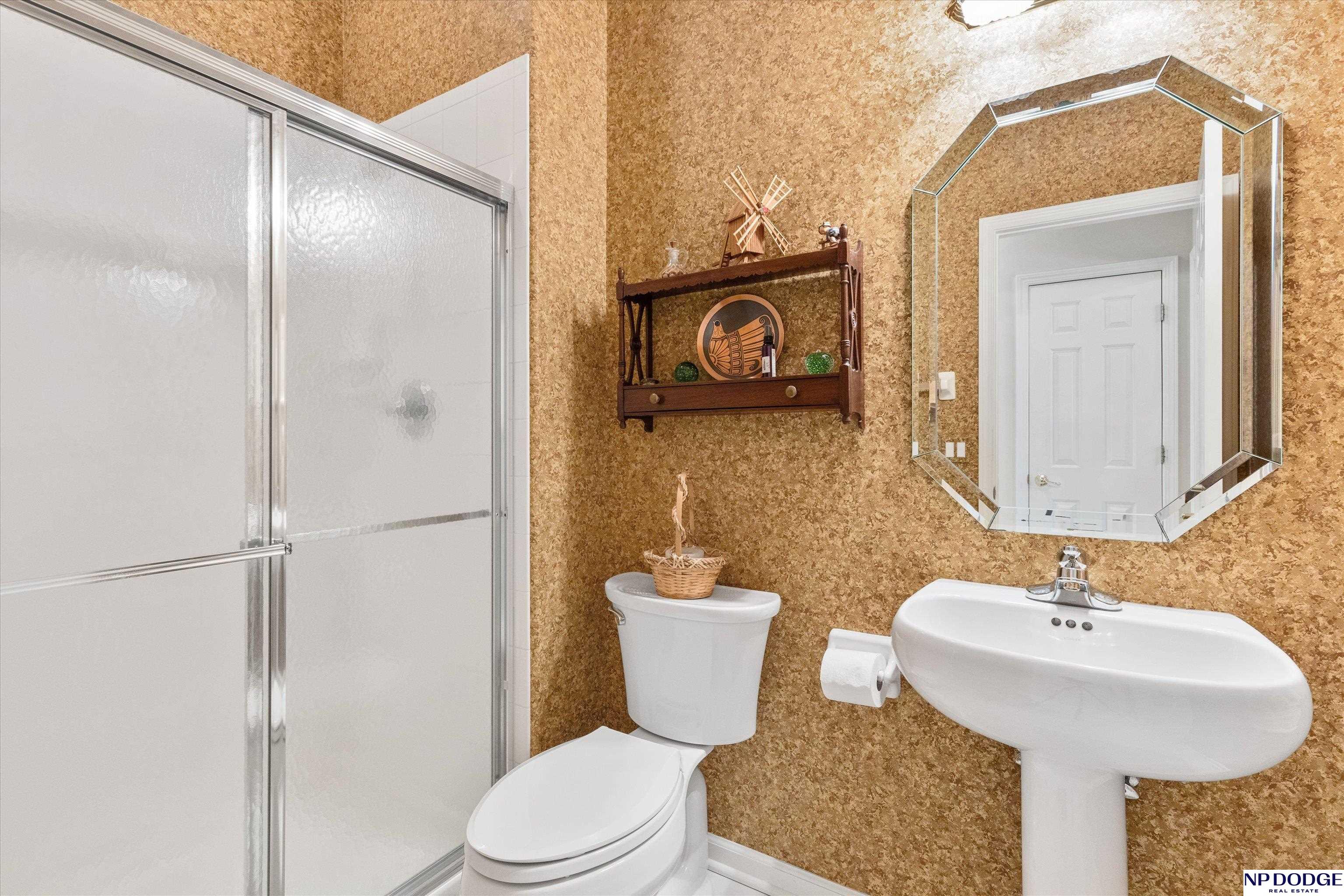 315 S 169 Circle, Omaha, Nebraska image 22