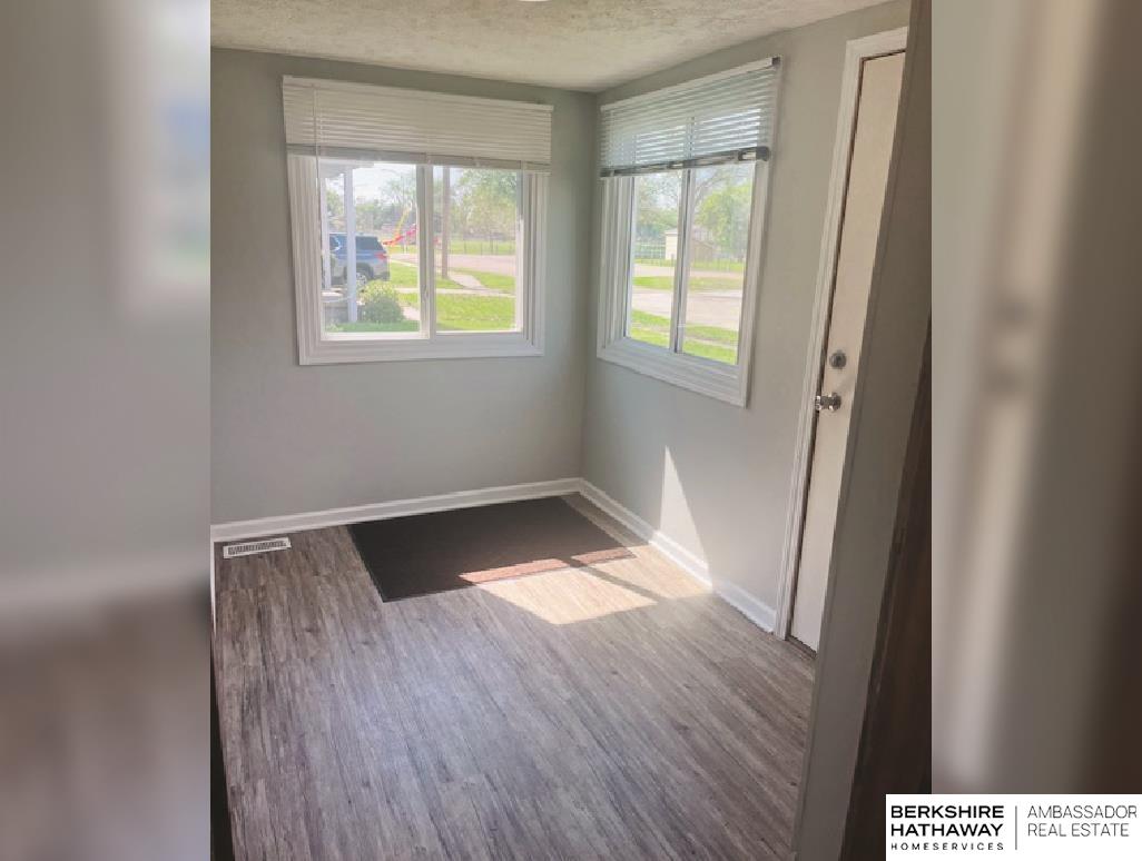 329 W Gardiner Street, Valley, Nebraska image 2