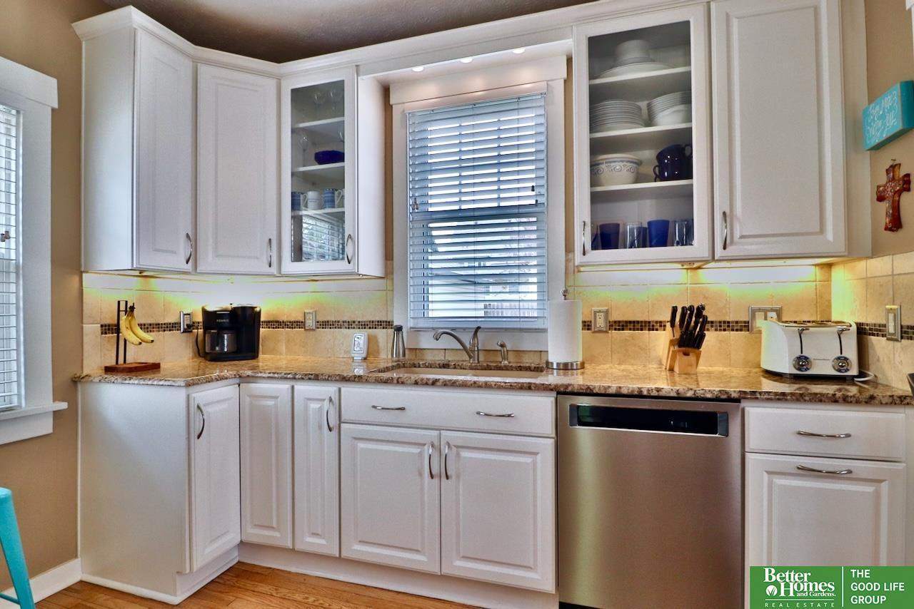 1725 N Brookside Lane, York, Nebraska image 13