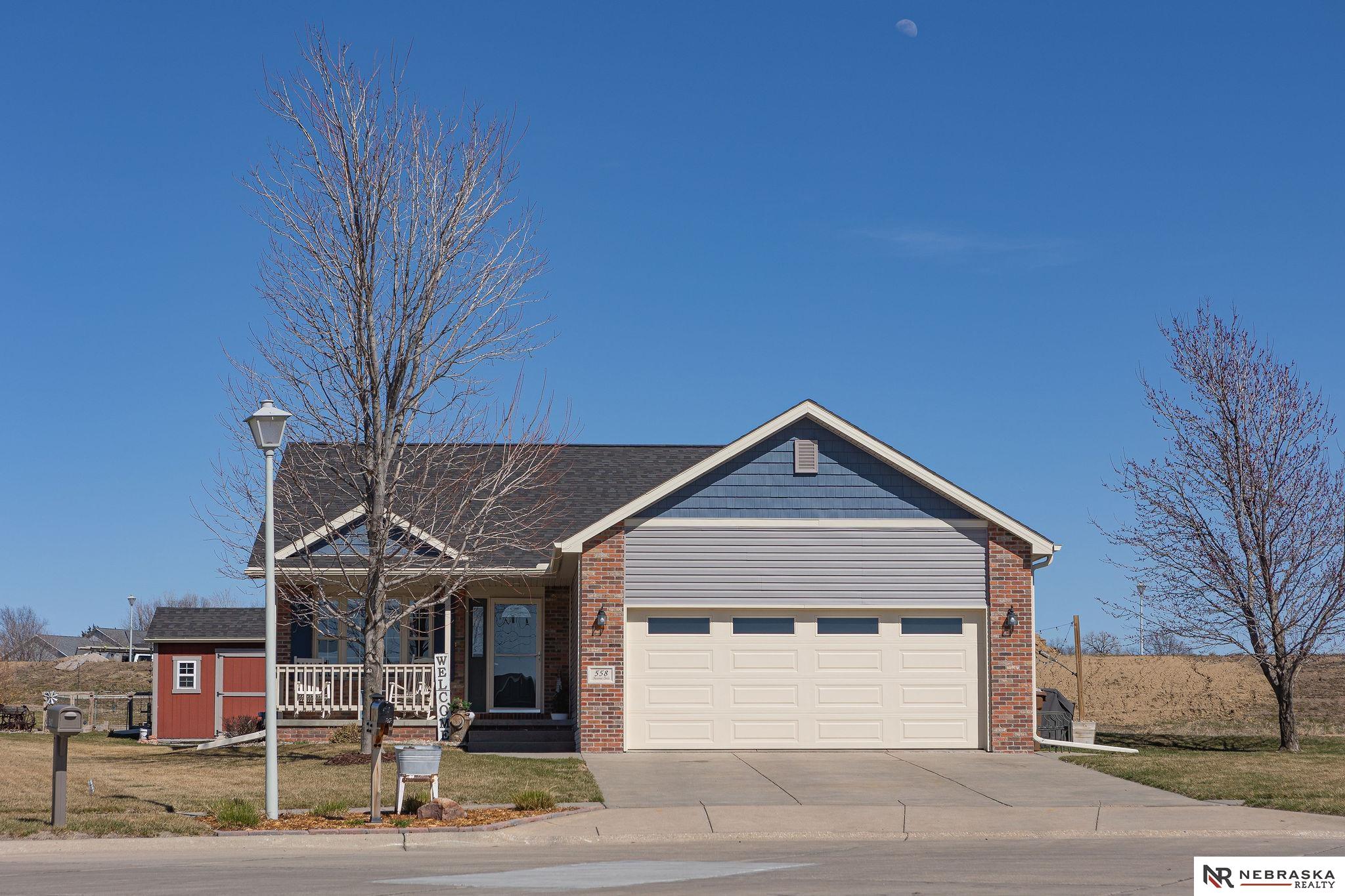 558 Chestnut Circle, Seward, Nebraska image 1