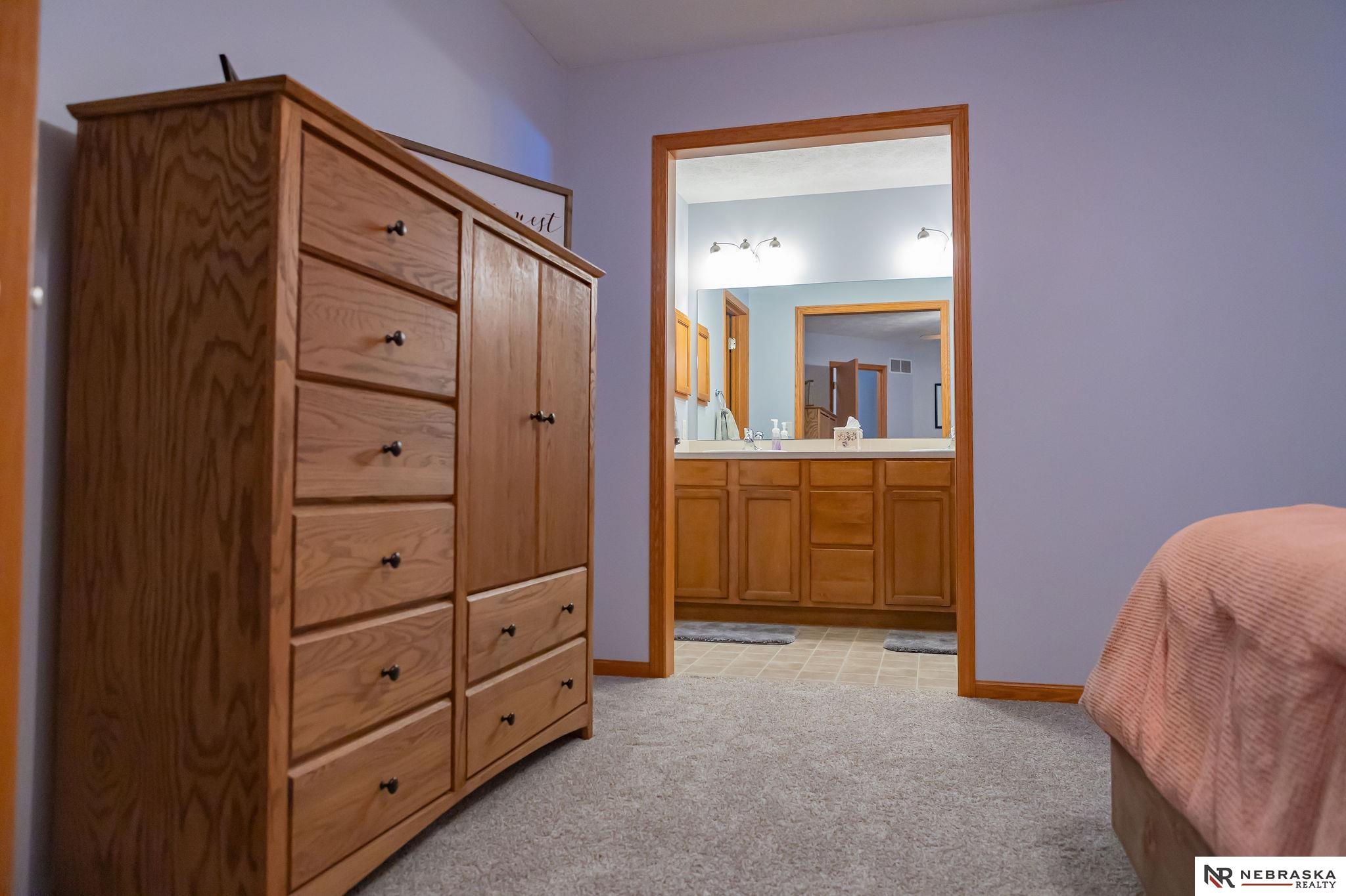 558 Chestnut Circle, Seward, Nebraska image 14