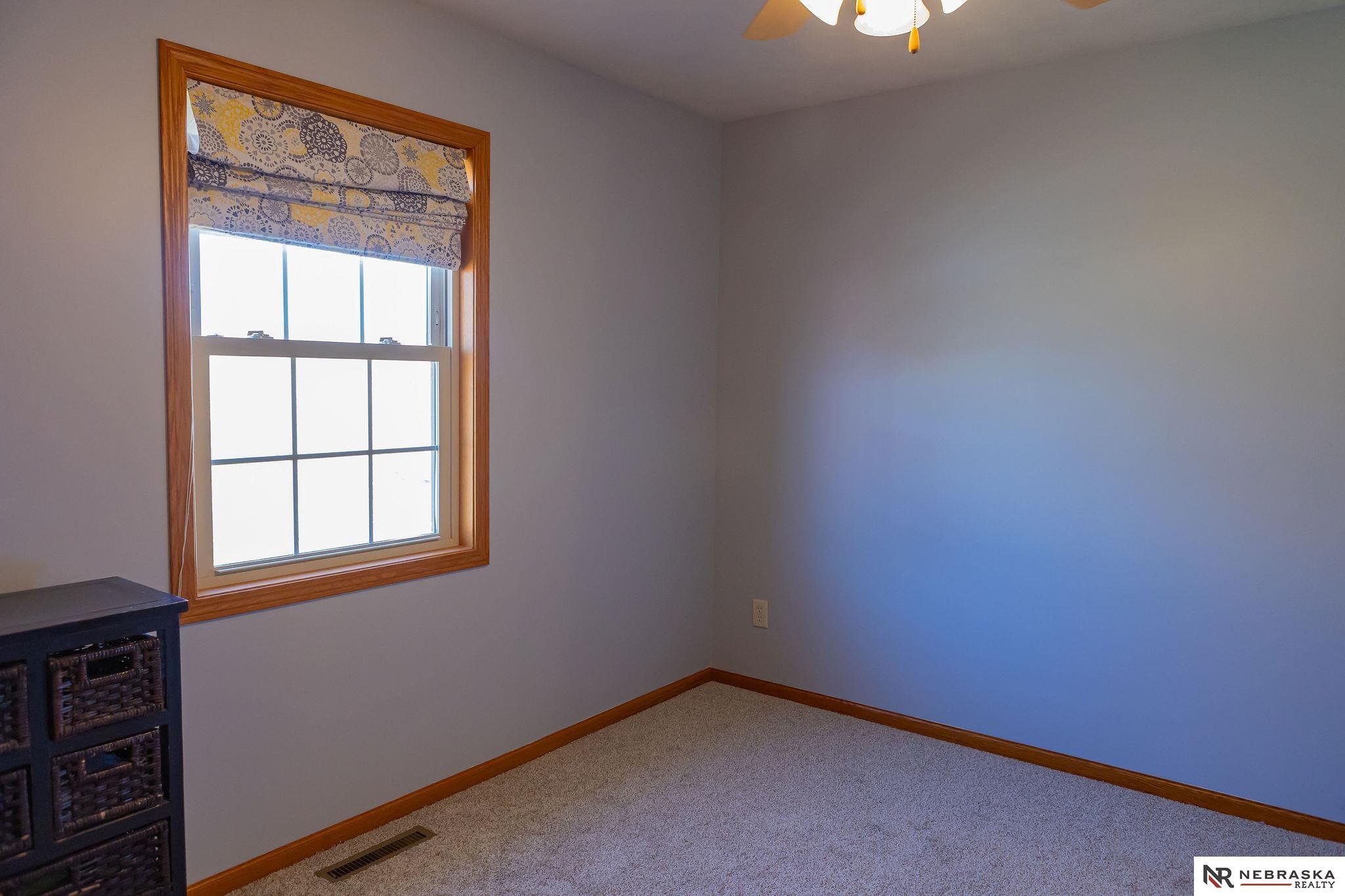 558 Chestnut Circle, Seward, Nebraska image 17