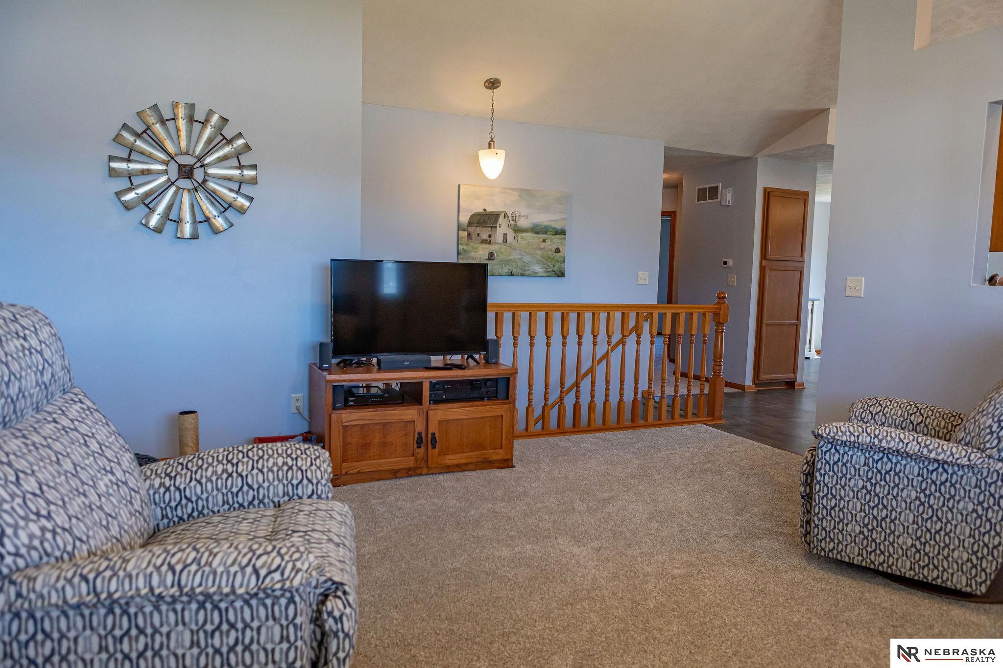 558 Chestnut Circle, Seward, Nebraska image 5