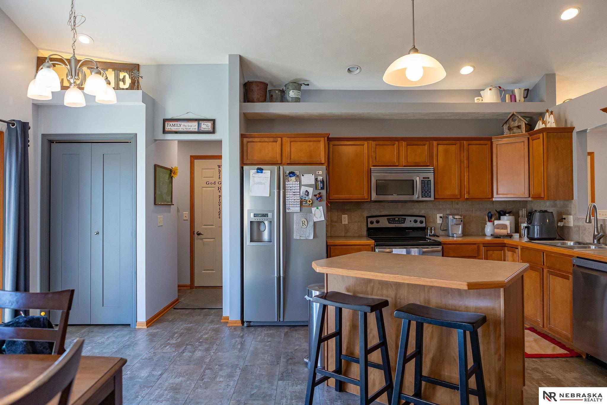 558 Chestnut Circle, Seward, Nebraska image 7
