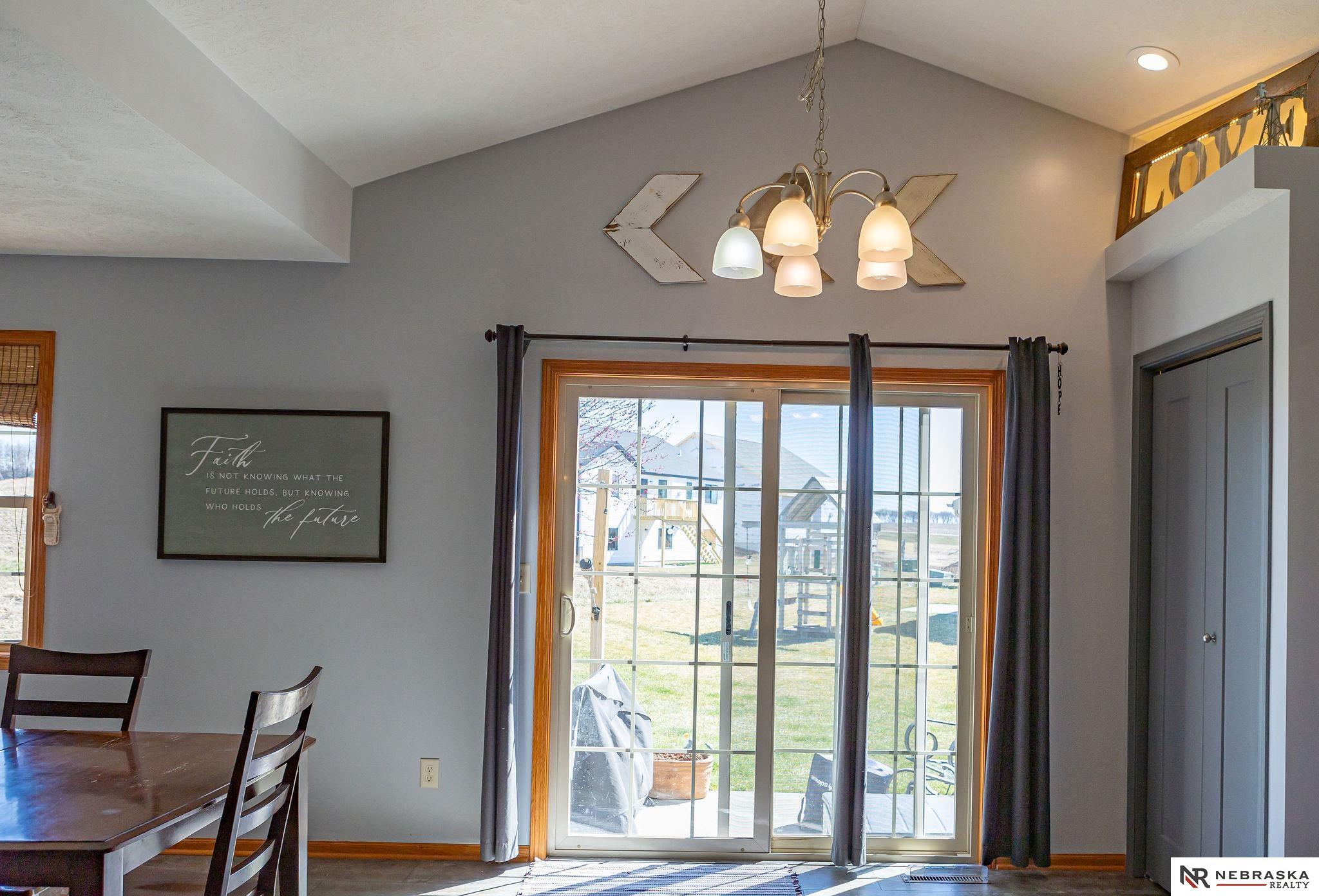 558 Chestnut Circle, Seward, Nebraska image 9