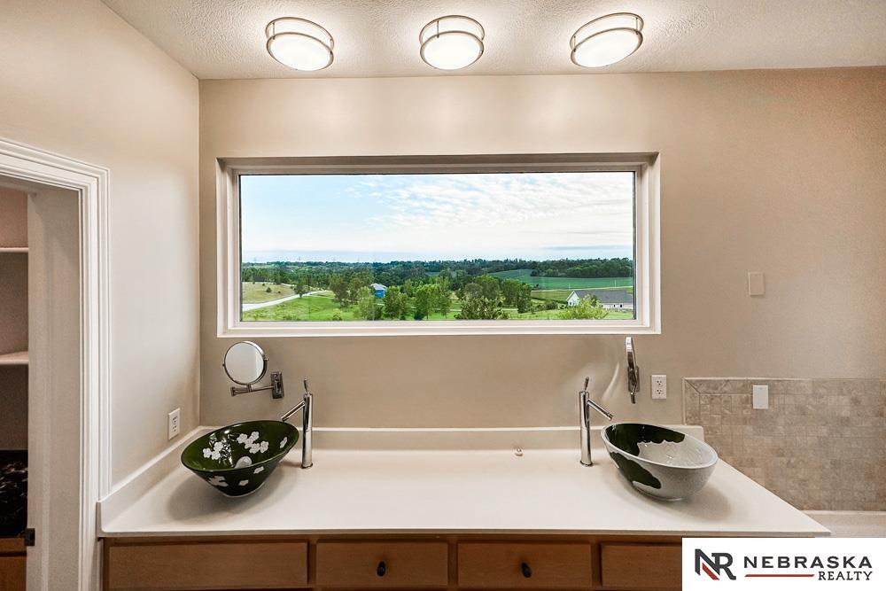 11600 Old Mill Drive, Blair, Nebraska image 30