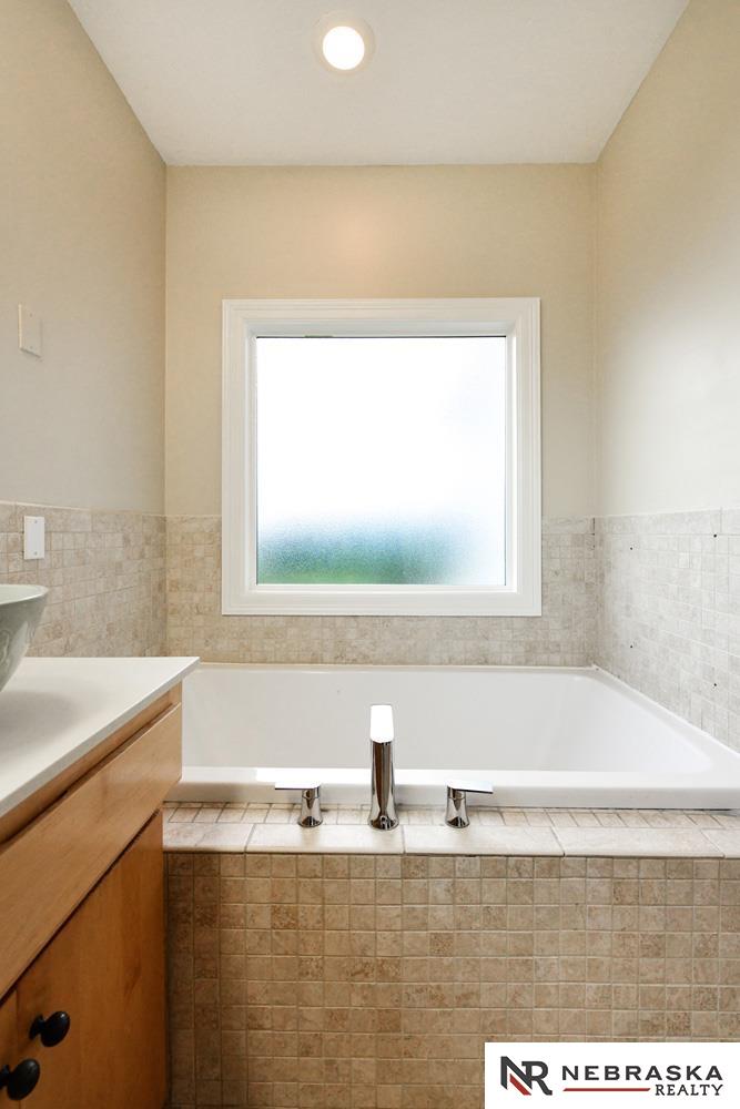 11600 Old Mill Drive, Blair, Nebraska image 32