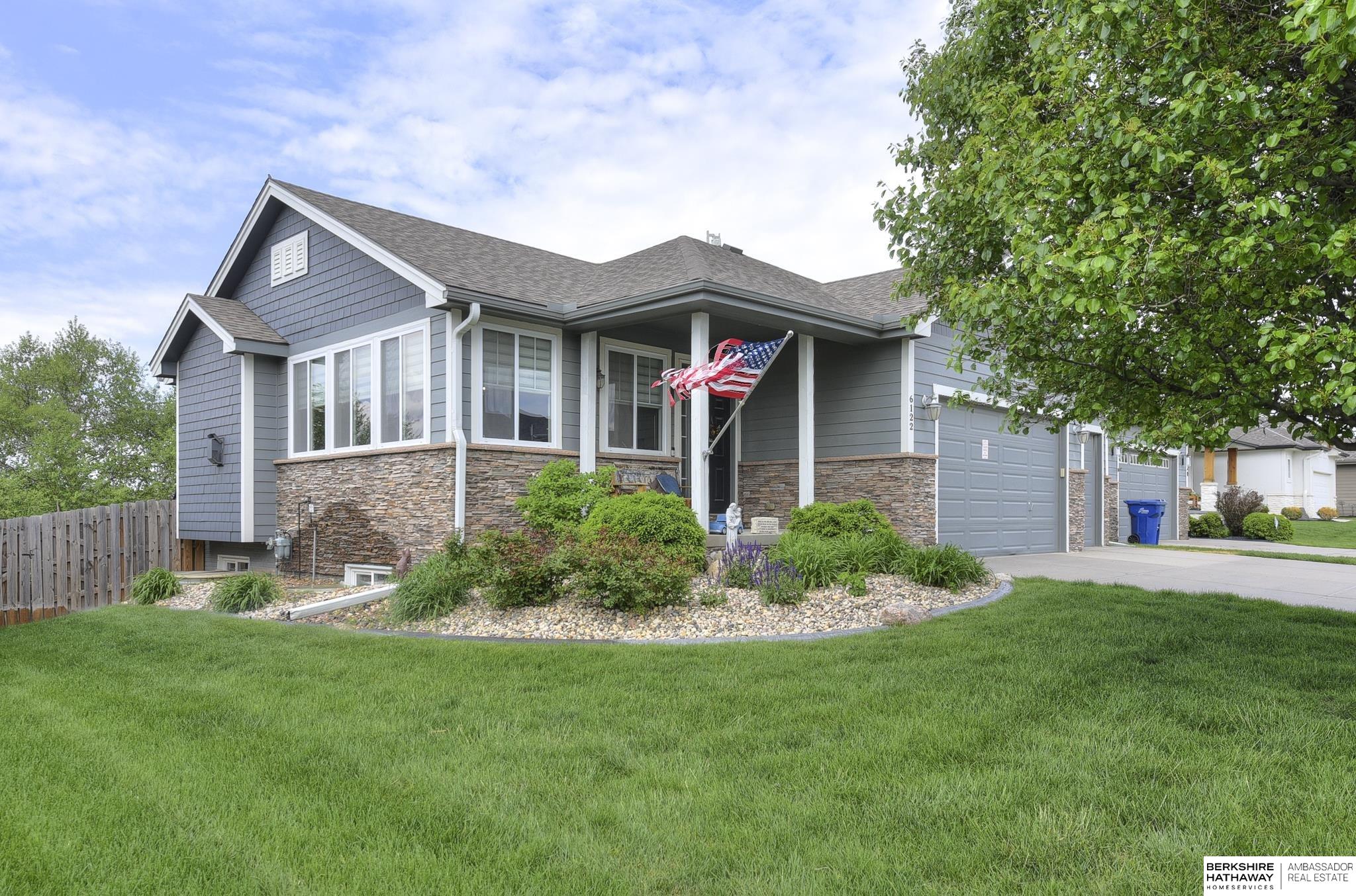 6122 S 193rd Street, Omaha, Nebraska image 2