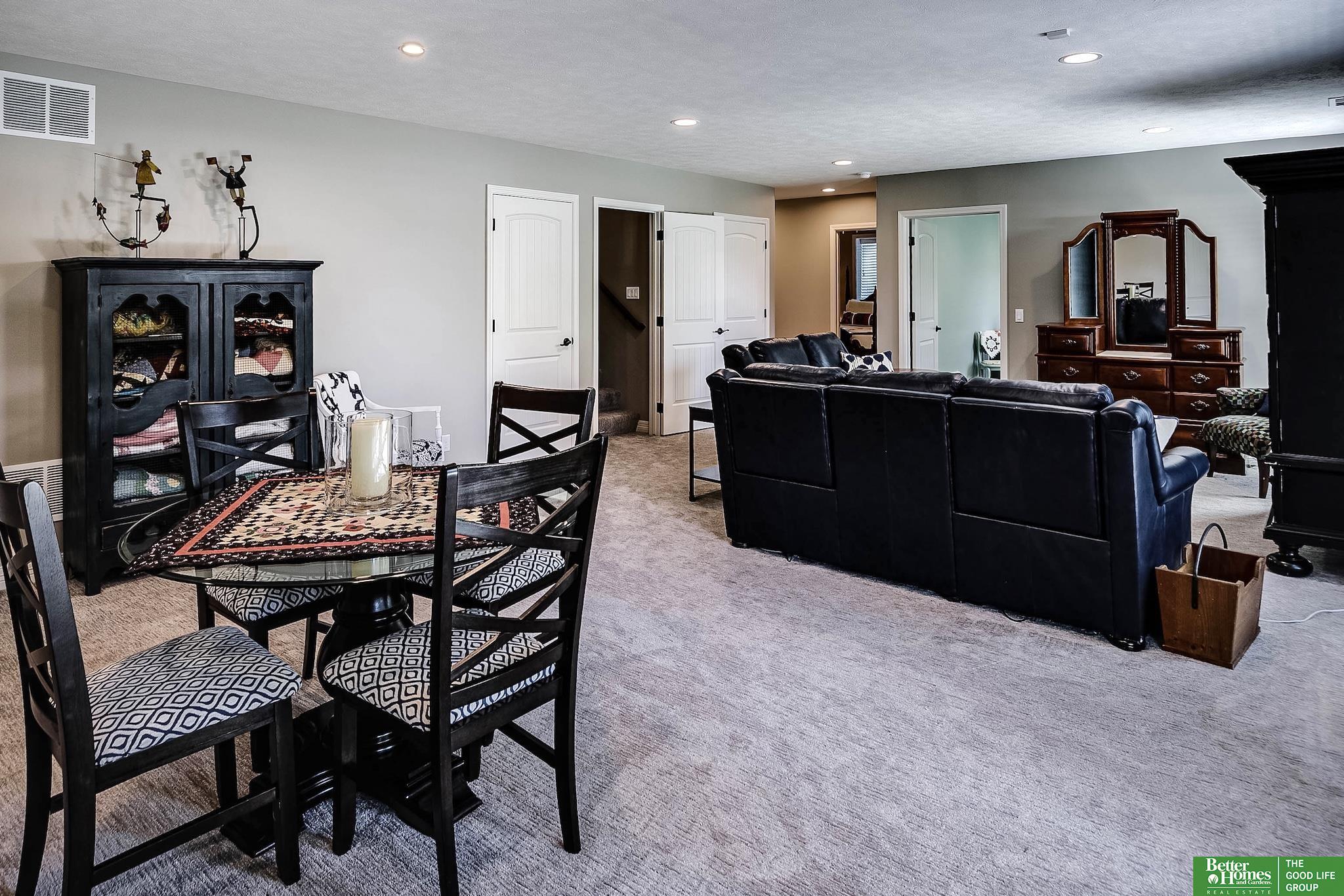 5607 N 155th Street, Omaha, Nebraska image 32