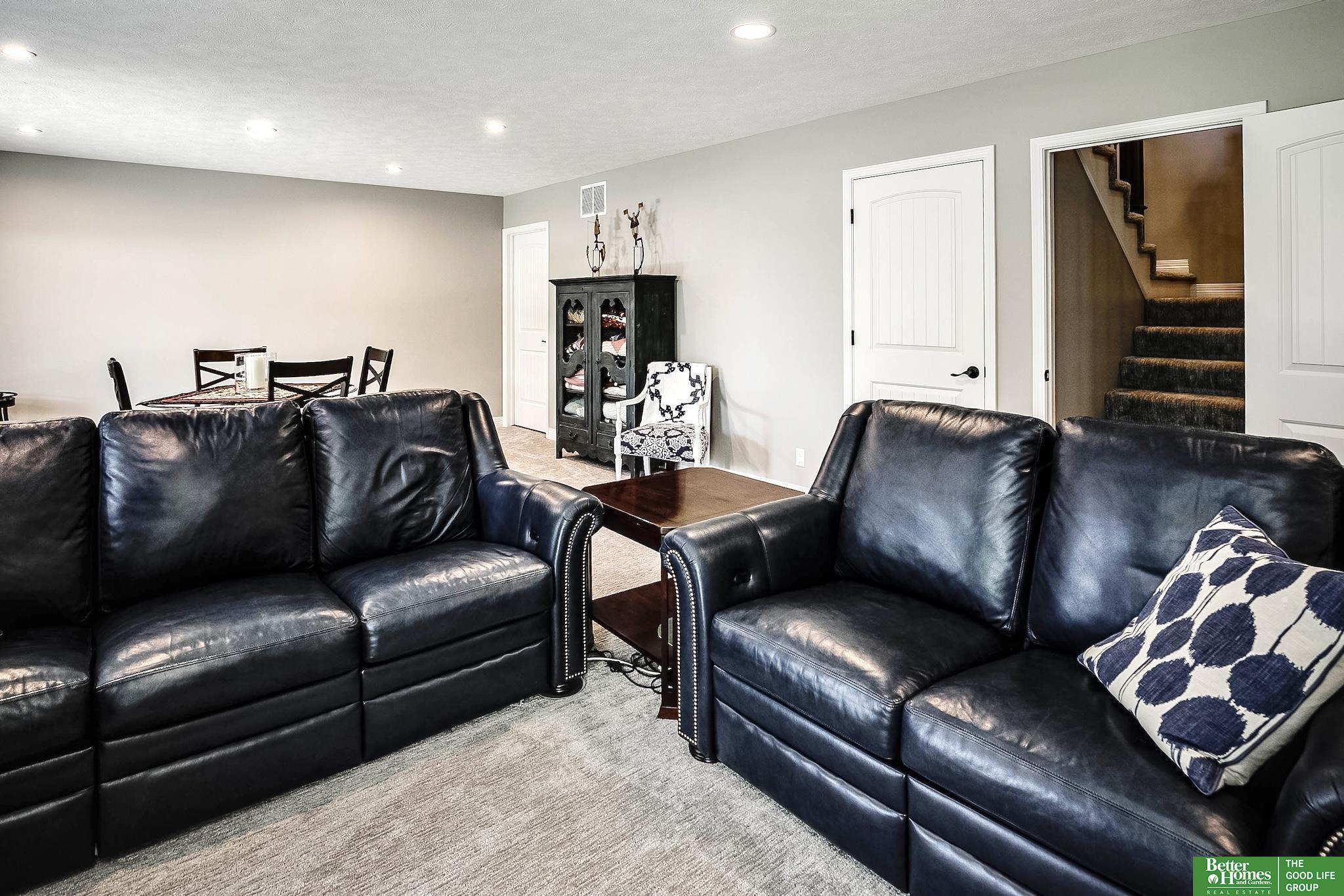 5607 N 155th Street, Omaha, Nebraska image 33
