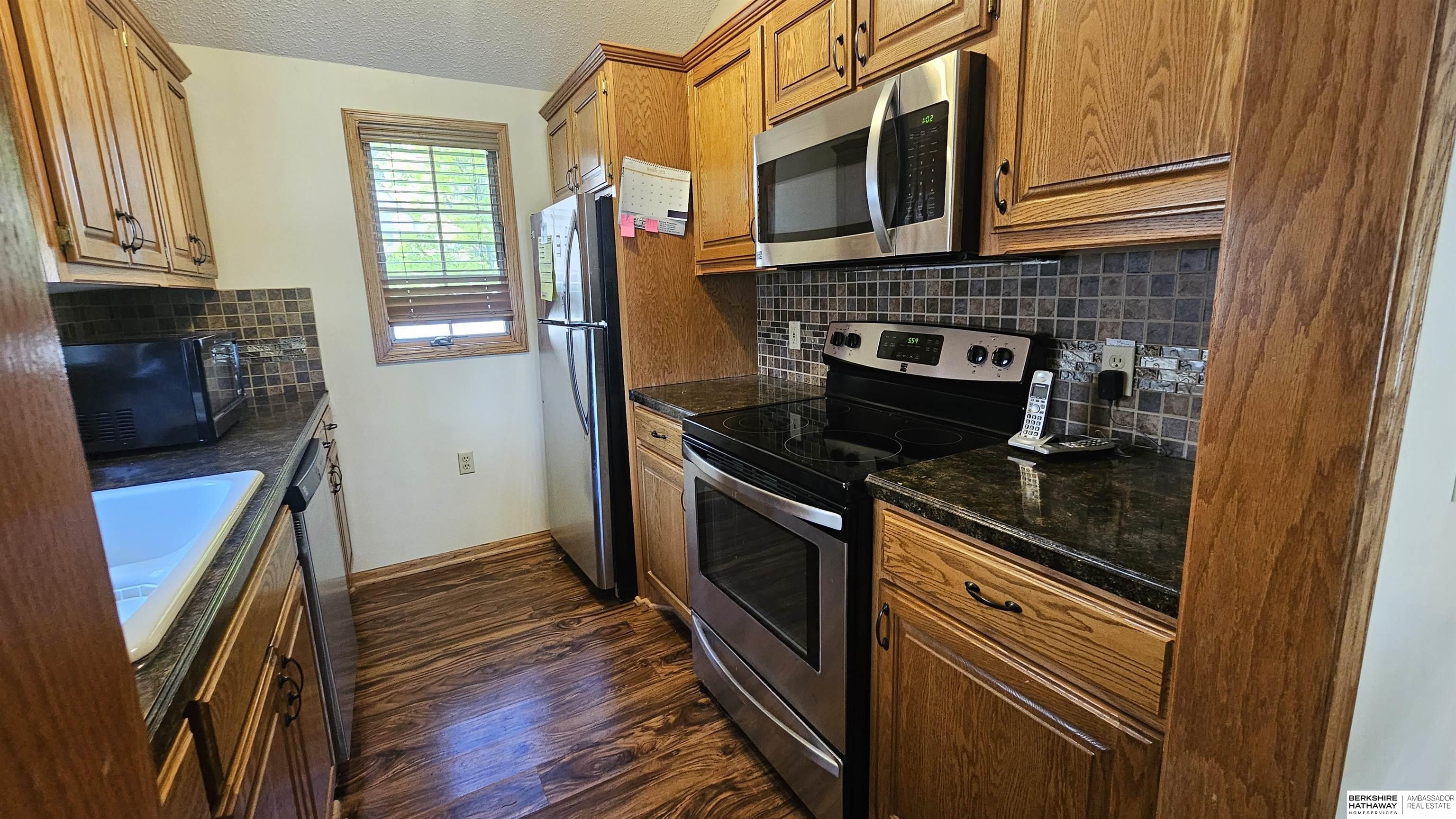 1341 Towne Square Drive, Fremont, Nebraska image 6